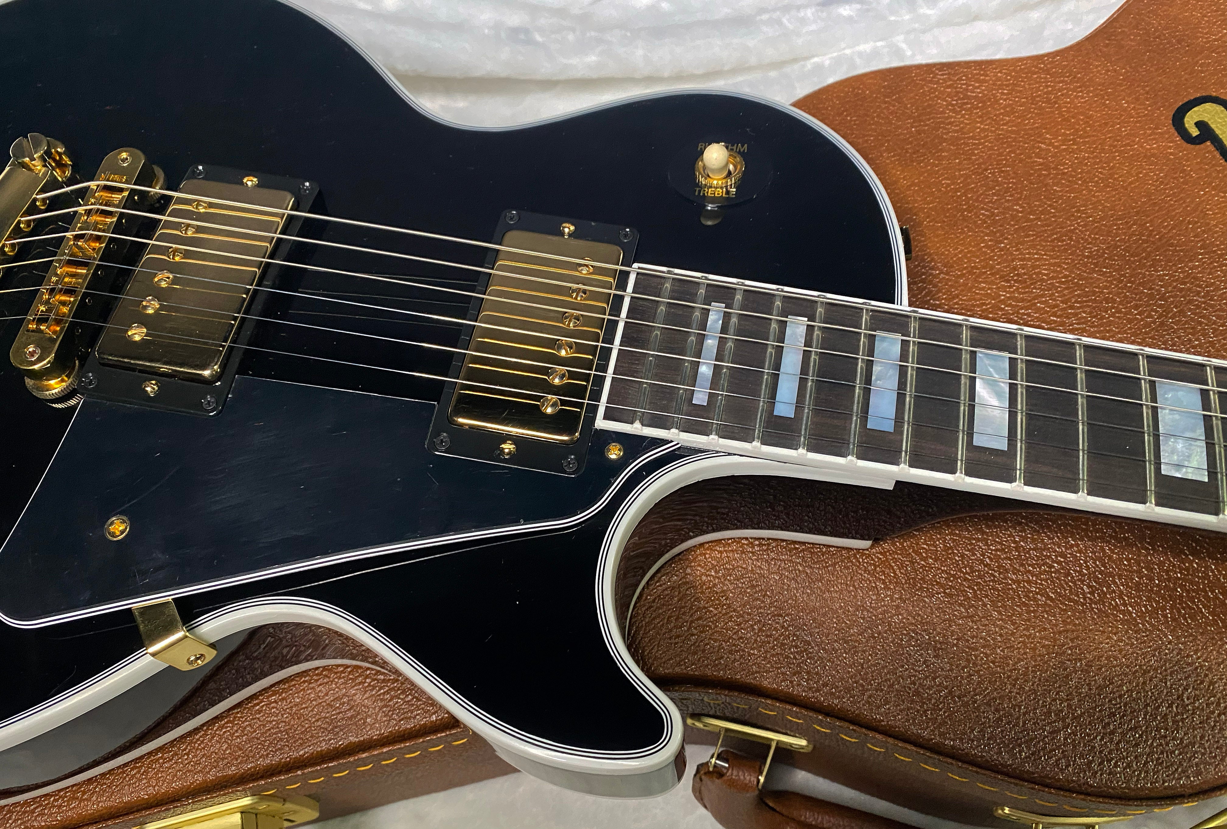 NEW! Gibson USA Les Paul Custom 70s - Ebony Finish - 9.9lbs - Authorized Dealer - G06600