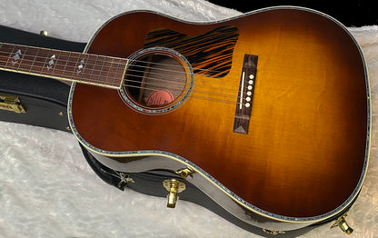 NEW! Gibson Custom Shop Advanced Jumbo Anniversary Limited Edition Acoustic-Electric Guitar - Cremona Burst - 4.45llbs - G07198