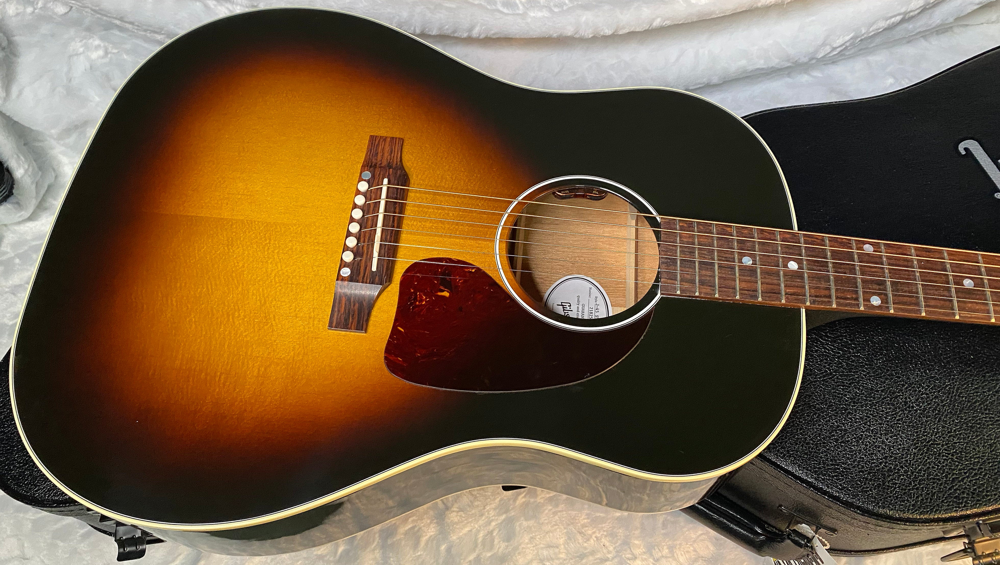 NEW! Gibson J-45 Standard Acoustic Electric Guitar - Vintage