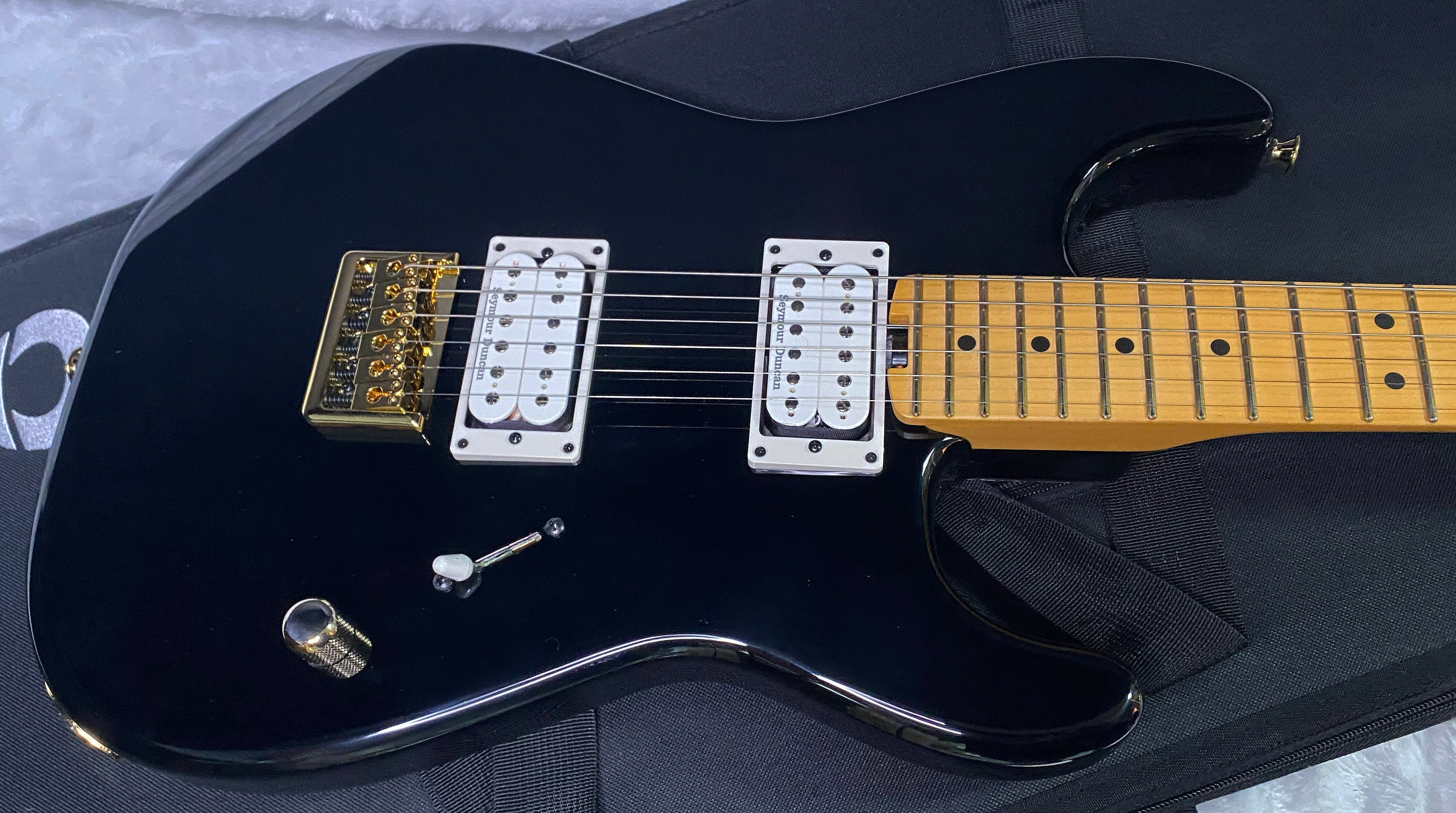 NEW! Charvel American Neo-Classic San Dimas SD1 HH HT - Hard Tail - Seymour Duncan Pick-UPs - Gloss Black - Authorized Dealer - 7.65lbs - G07214