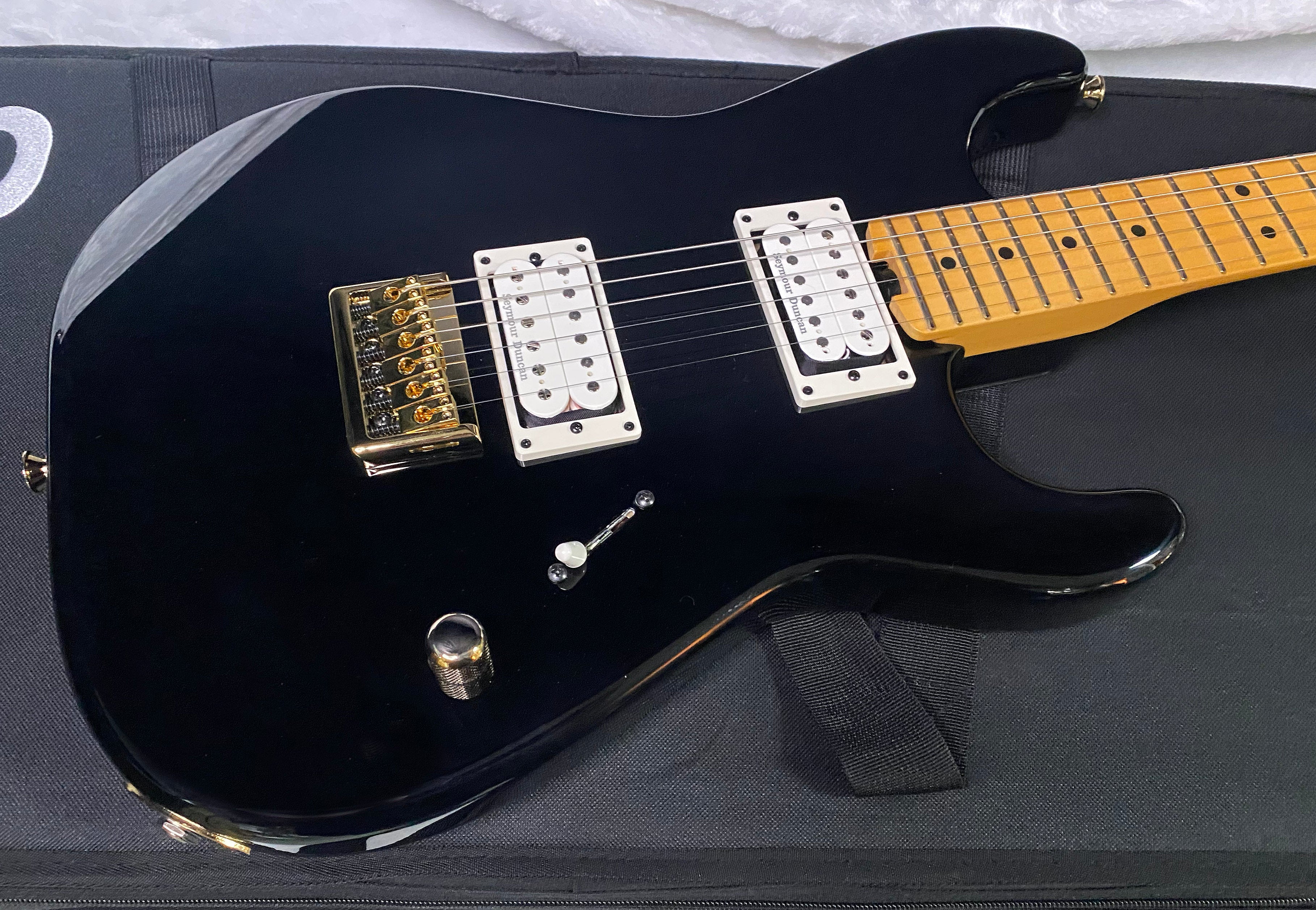 NEW! Charvel American Neo-Classic San Dimas SD1 HH HT - Hard Tail - Seymour Duncan Pick-UPs - Gloss Black - Authorized Dealer - 7.65lbs - G07214