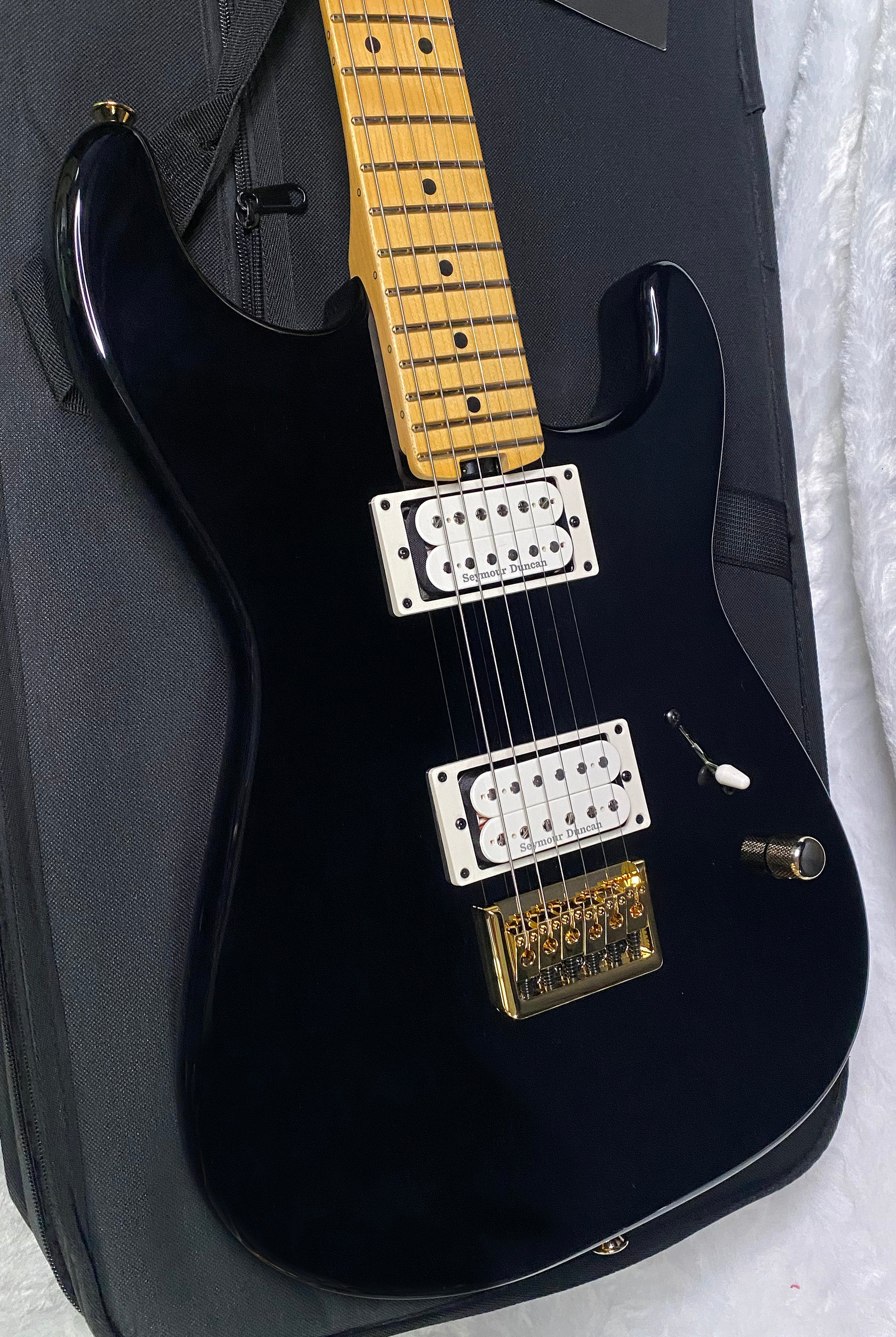 NEW! Charvel American Neo-Classic San Dimas SD1 HH HT - Hard Tail - Seymour Duncan Pick-UPs - Gloss Black - Authorized Dealer - 7.65lbs - G07214