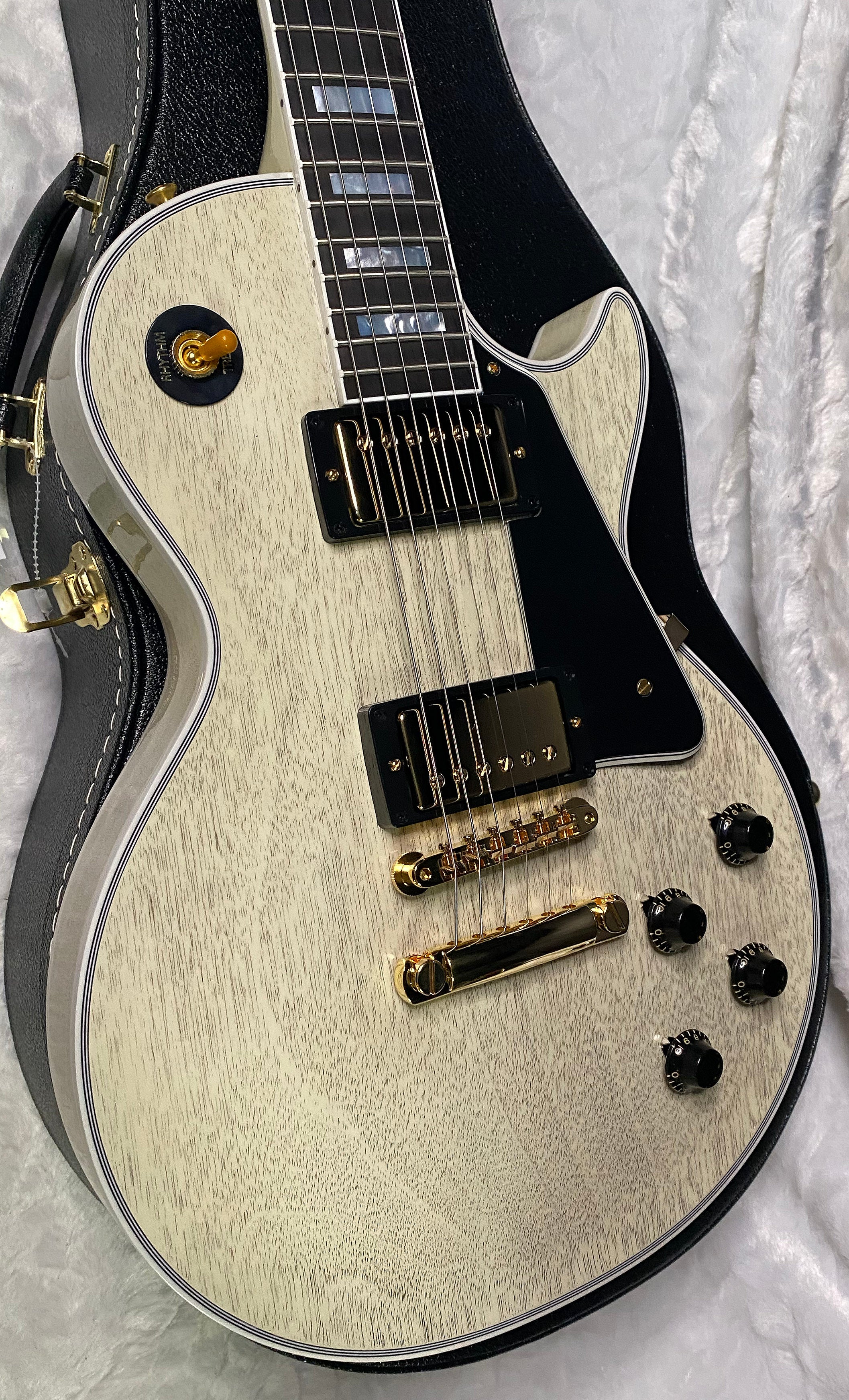 NEW! Gibson Les Paul Custom 1957 Reissue VOS - Custom Ordered in TV White - Custom Shop - 9.75 lbs - Authorized Dealer - G07212