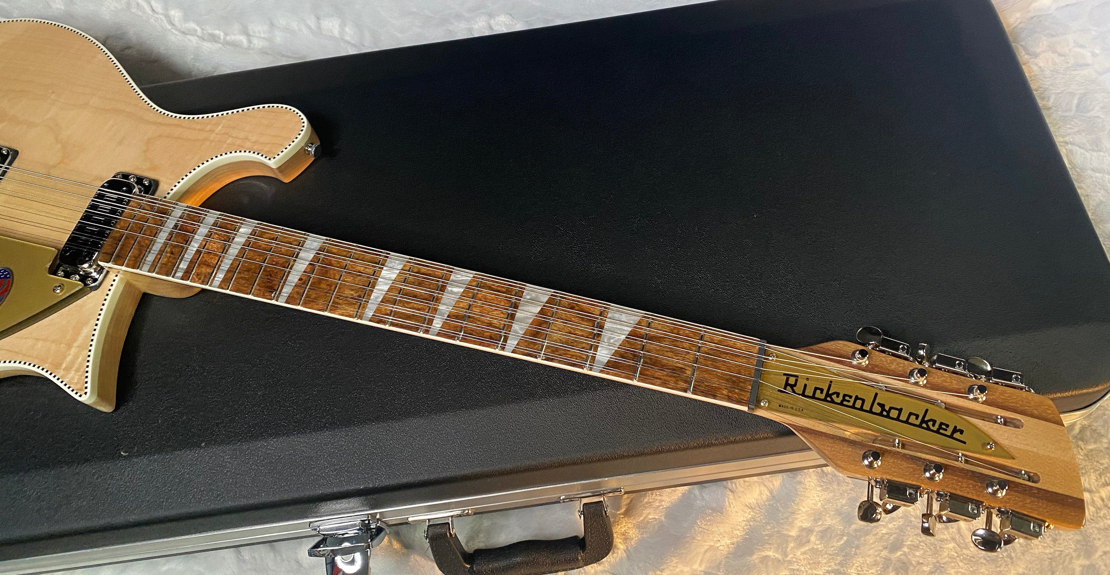 NEW! Rickenbacker 660/12 Maple Glo MG 7.35 lbs - Authorized Dealer - In Stock Ready to Ship- G06620