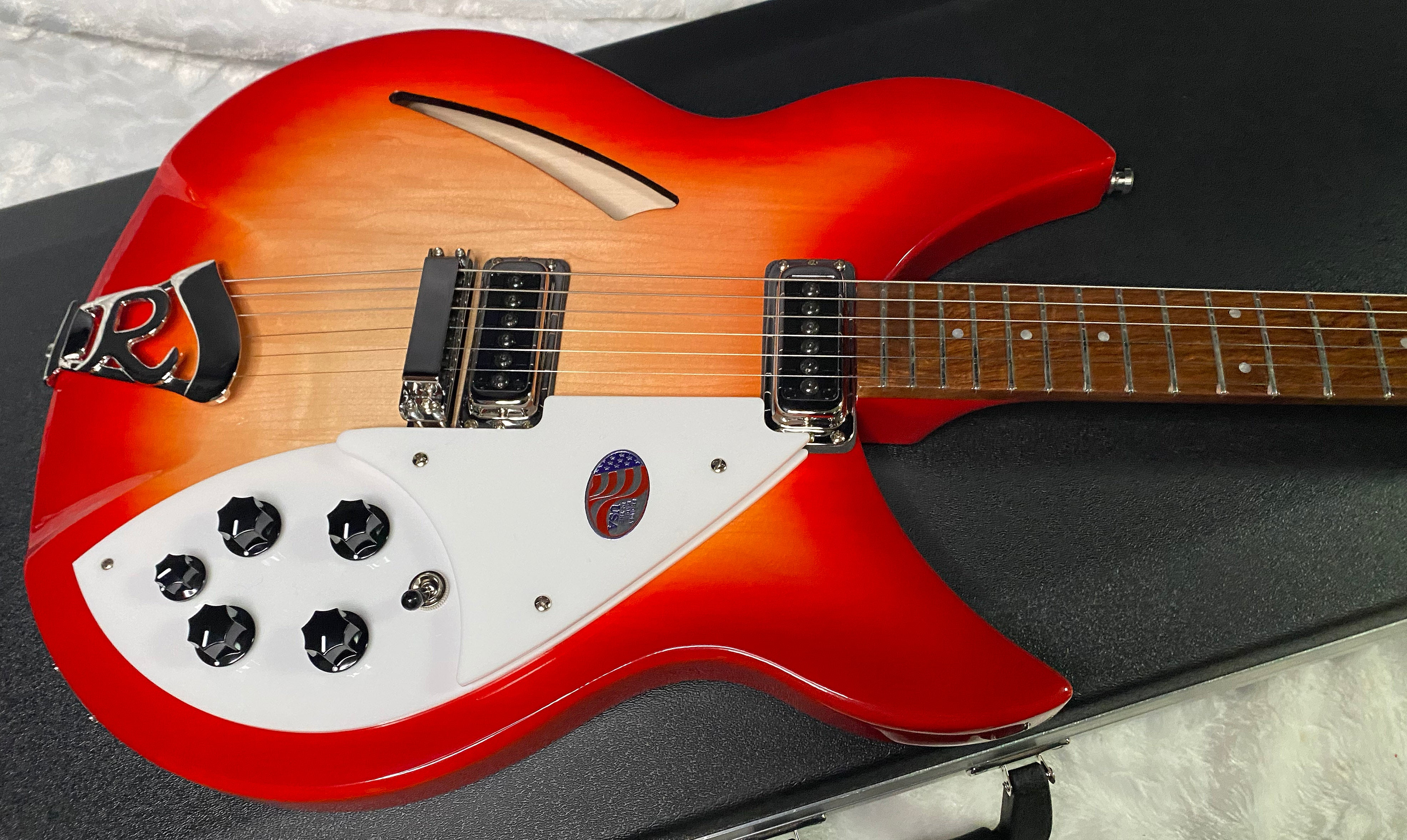 NEW! Rickenbacker 330 Fire Glo FG Fireglo - Semi Hollow Electric Guitar - Authorized Dealer - 7.5 lbs - G07211
