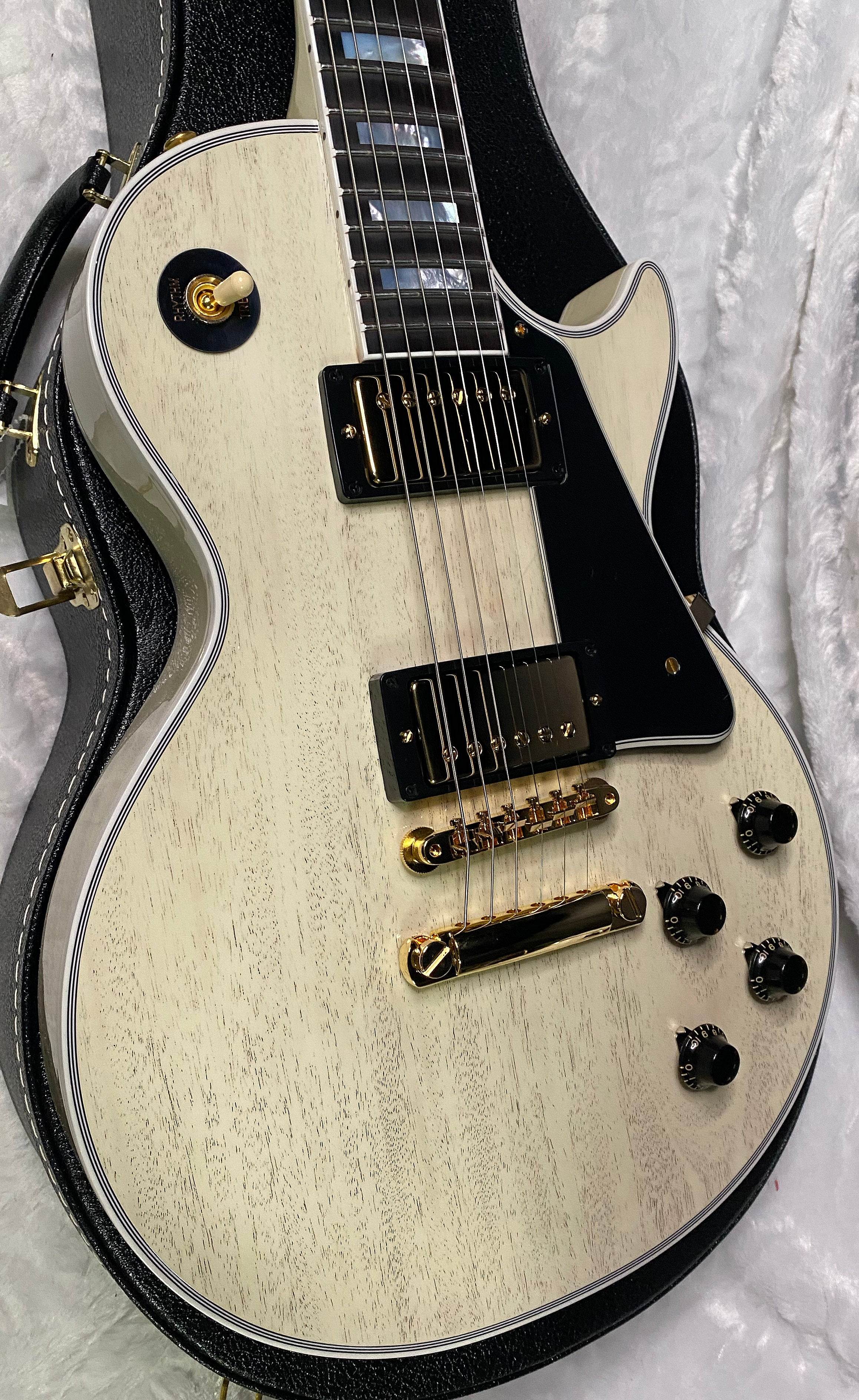 NEW! Gibson Les Paul Custom 1957 Reissue VOS - Custom Ordered in TV White - Custom Shop - 8.5 lbs - Authorized Dealer - G07213