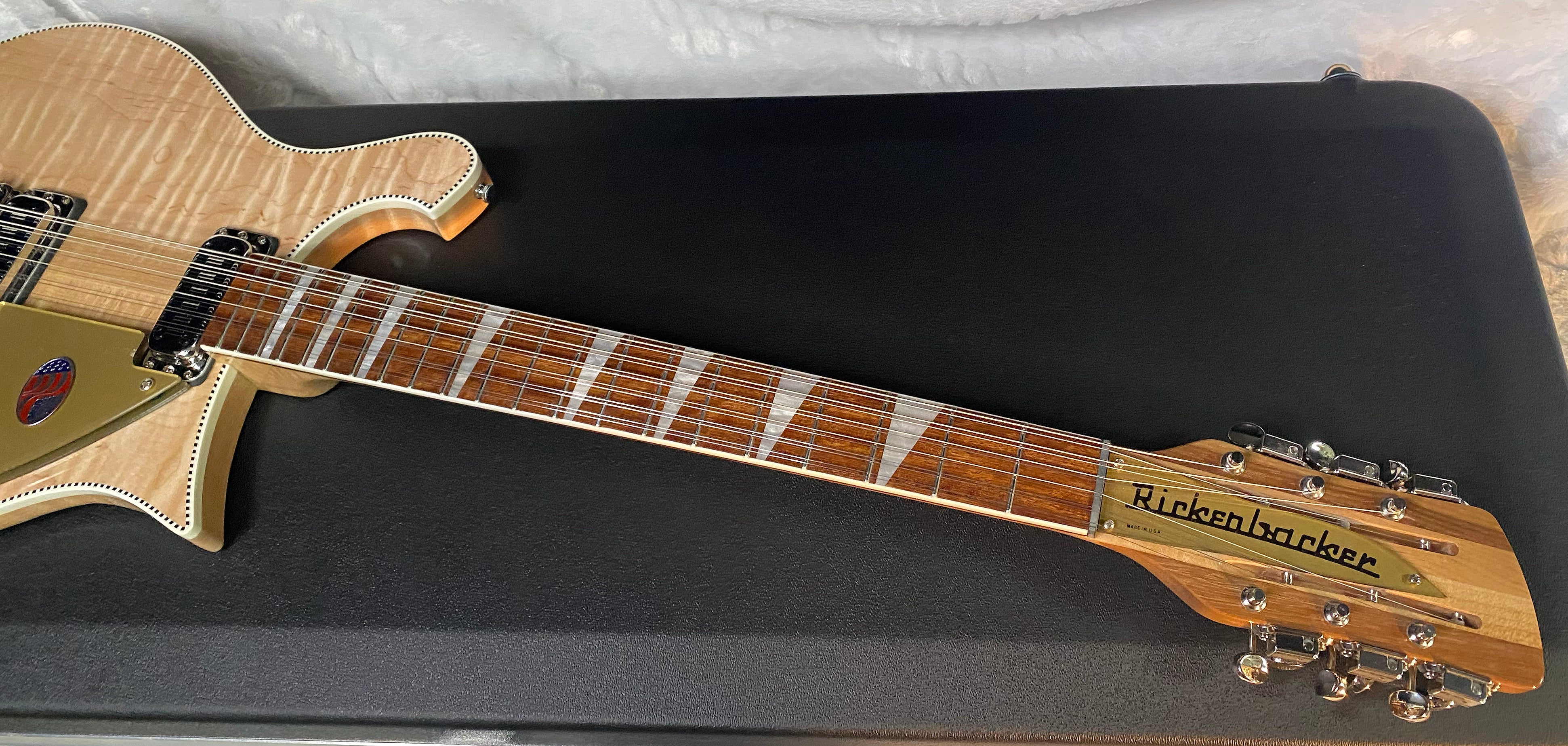 NEW! Rickenbacker 660/12 Maple Glo MG 7.55 lbs - Authorized Dealer - In Stock Ready to Ship- G06622