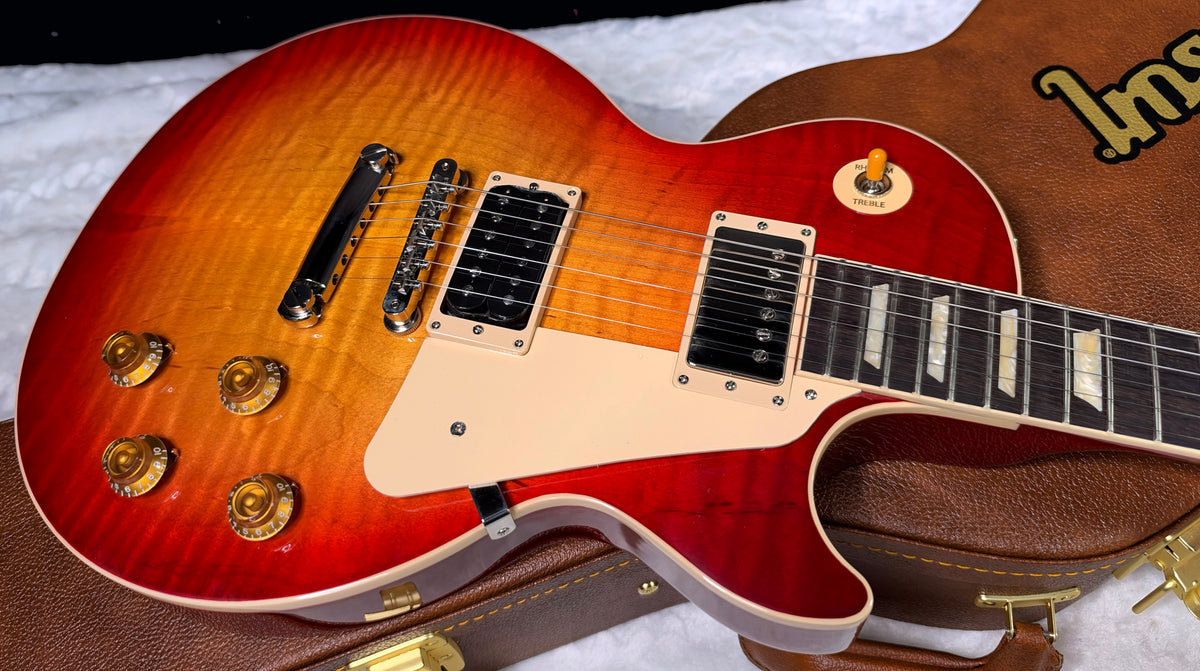 NEW ! Gibson Les Paul Standard '50s - AAA Flame - Factory Sunburst (custom shop finish) - Bizarre Guitar Limited Edition - Only 8.8 lbs - Authorized Dealer - G07946