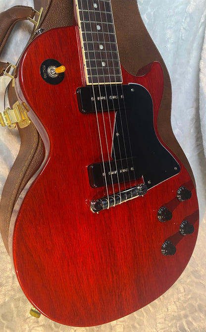 NEW ! Gibson Les Paul Special Vintage Cherry - Only 7.35 lbs! - Authorized Dealer - G07217