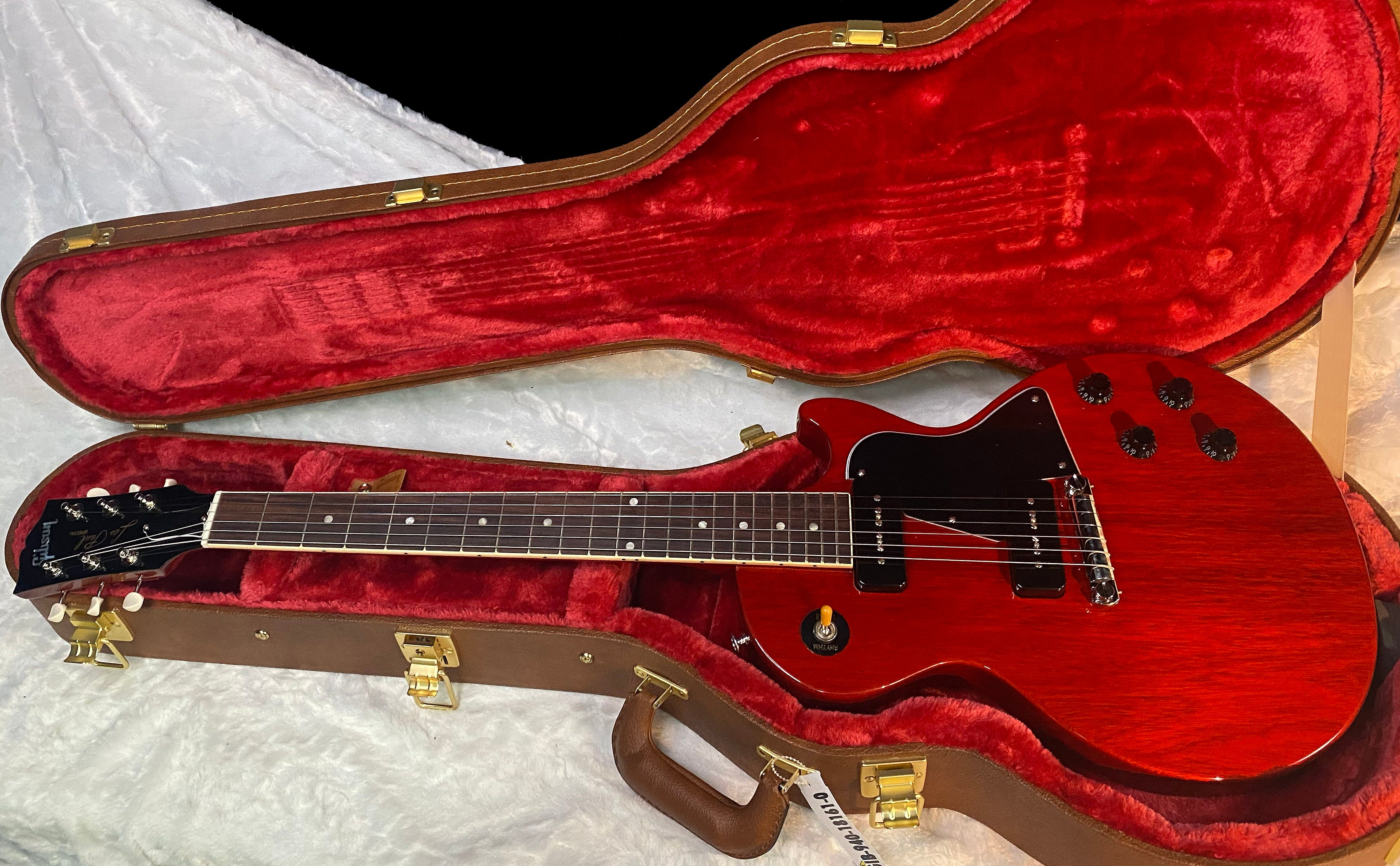 NEW ! Gibson Les Paul Special Vintage Cherry - Only 7.35 lbs! - Authorized Dealer - G07217