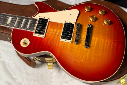 NEW ! Gibson Les Paul Standard '50s - AAA Flame - Factory Sunburst (custom shop finish) - Bizarre Guitar Limited Edition - Only 8.8 lbs - Authorized Dealer - G07946