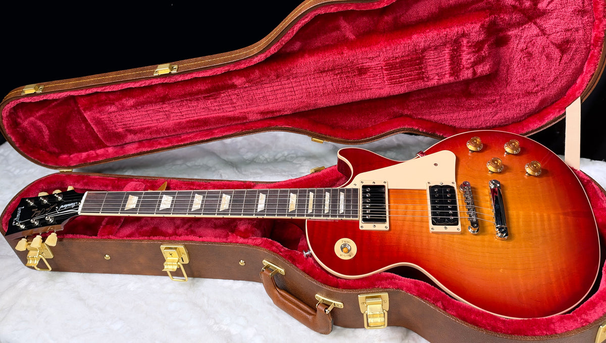 NEW ! Gibson Les Paul Standard '50s - AAA Flame - Factory Sunburst (custom shop finish) - Bizarre Guitar Limited Edition - Only 8.8 lbs - Authorized Dealer - G07946