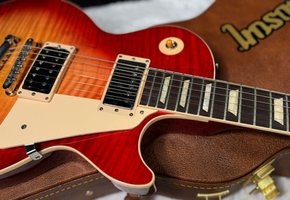 NEW ! Gibson Les Paul Standard '60s - AAA Flame - Factory Sunburst (custom shop finish) - Bizarre Guitar Limited Edition - Only 8.5lbs - Authorized Dealer - G7955