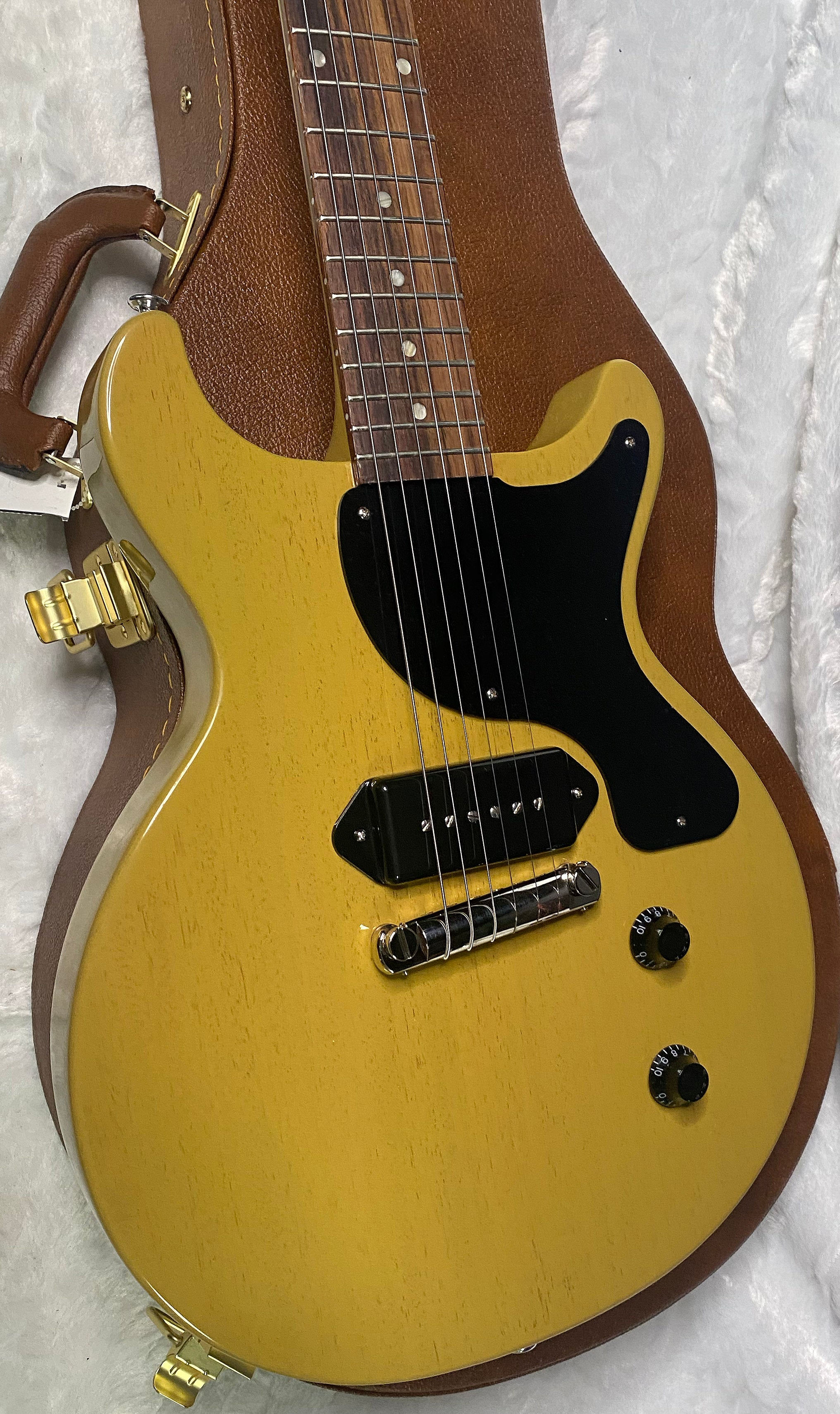 NEW! Gibson Les Paul Junior DC Double Cut - TV Yellow - Authorized Dealer - Only 6.5 lbs - G07219