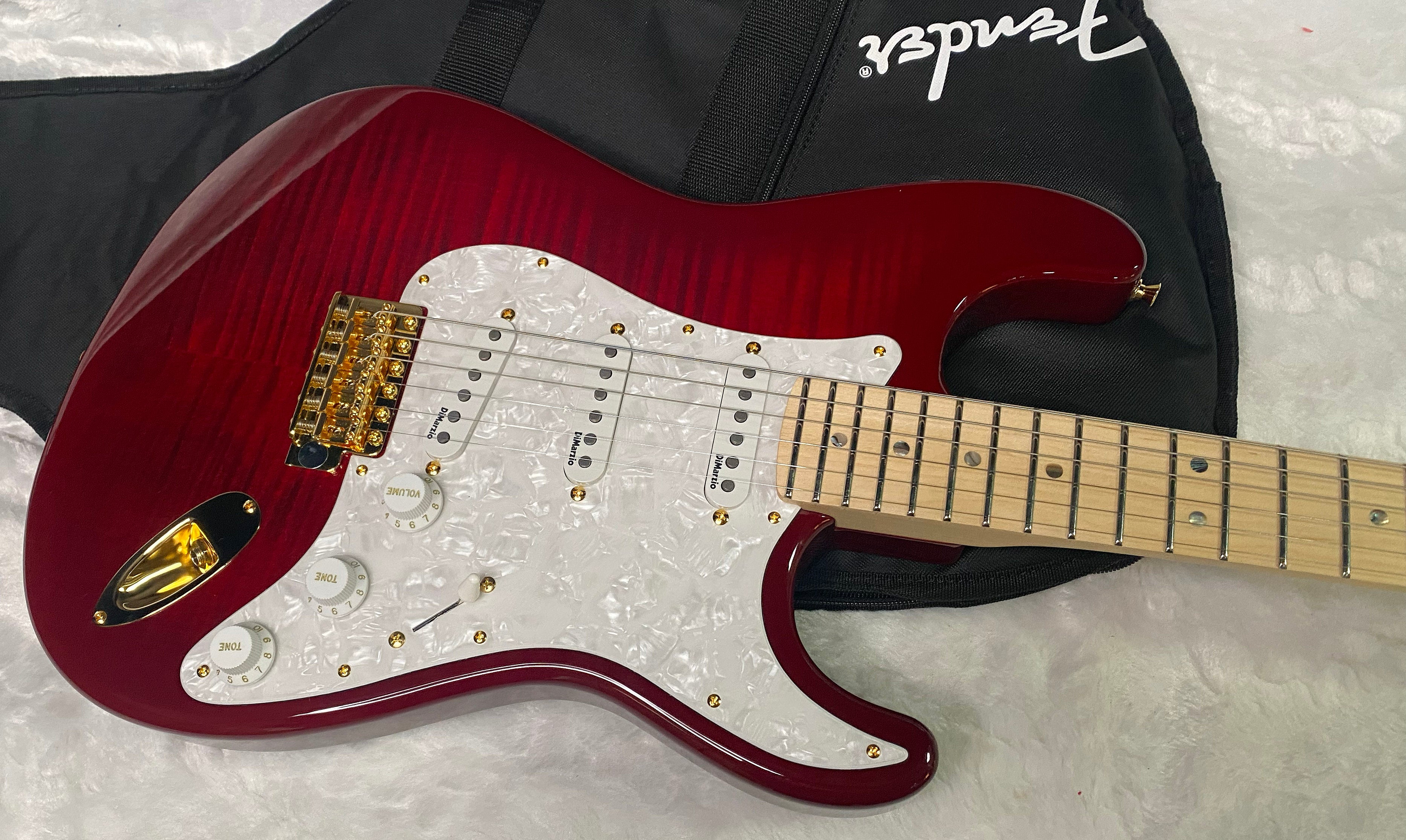 NEW ! Fender Richie Kotzen Stratocaster - Transparent Red Burst