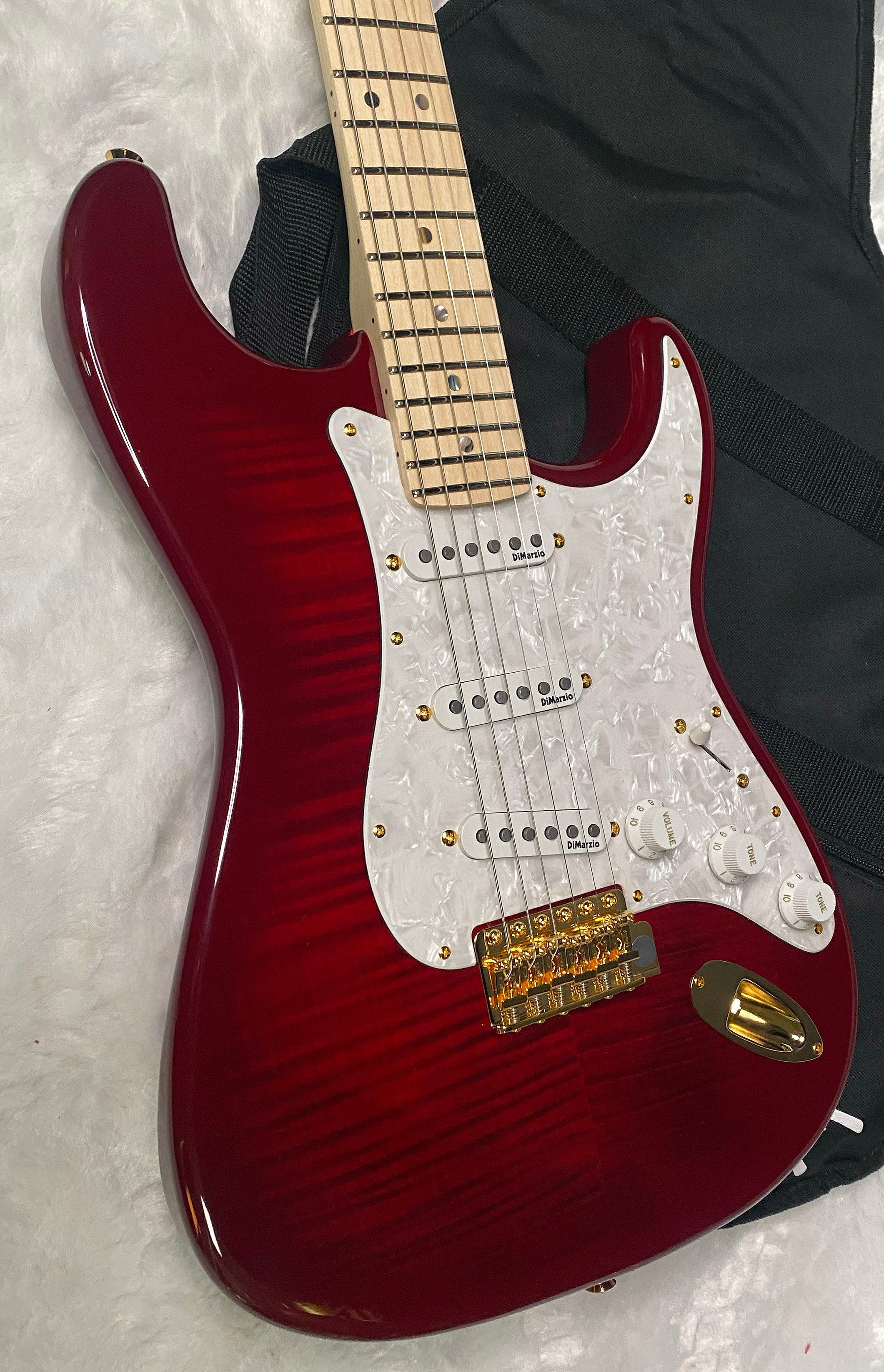 NEW ! Fender Richie Kotzen Stratocaster - Transparent Red Burst - Made in Japan - Authorized Dealer - 8.1 lbs - G05405