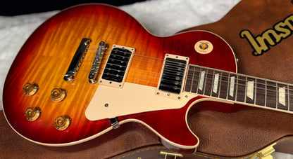 NEW ! Gibson Les Paul Standard '50s - AAA Flame - Factory Sunburst (custom shop finish) - Bizarre Guitar Limited Edition - Only 9.1 lbs - Authorized Dealer - G07940