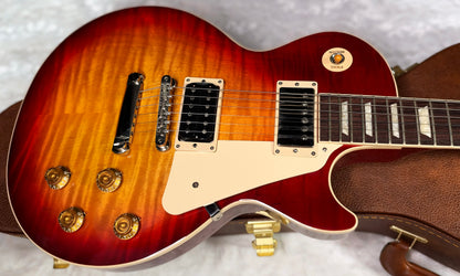 NEW ! Gibson Les Paul Standard '50s - AAA Flame - Factory Sunburst (custom shop finish) - Bizarre Guitar Limited Edition - Only 9.1 lbs - Authorized Dealer - G07940