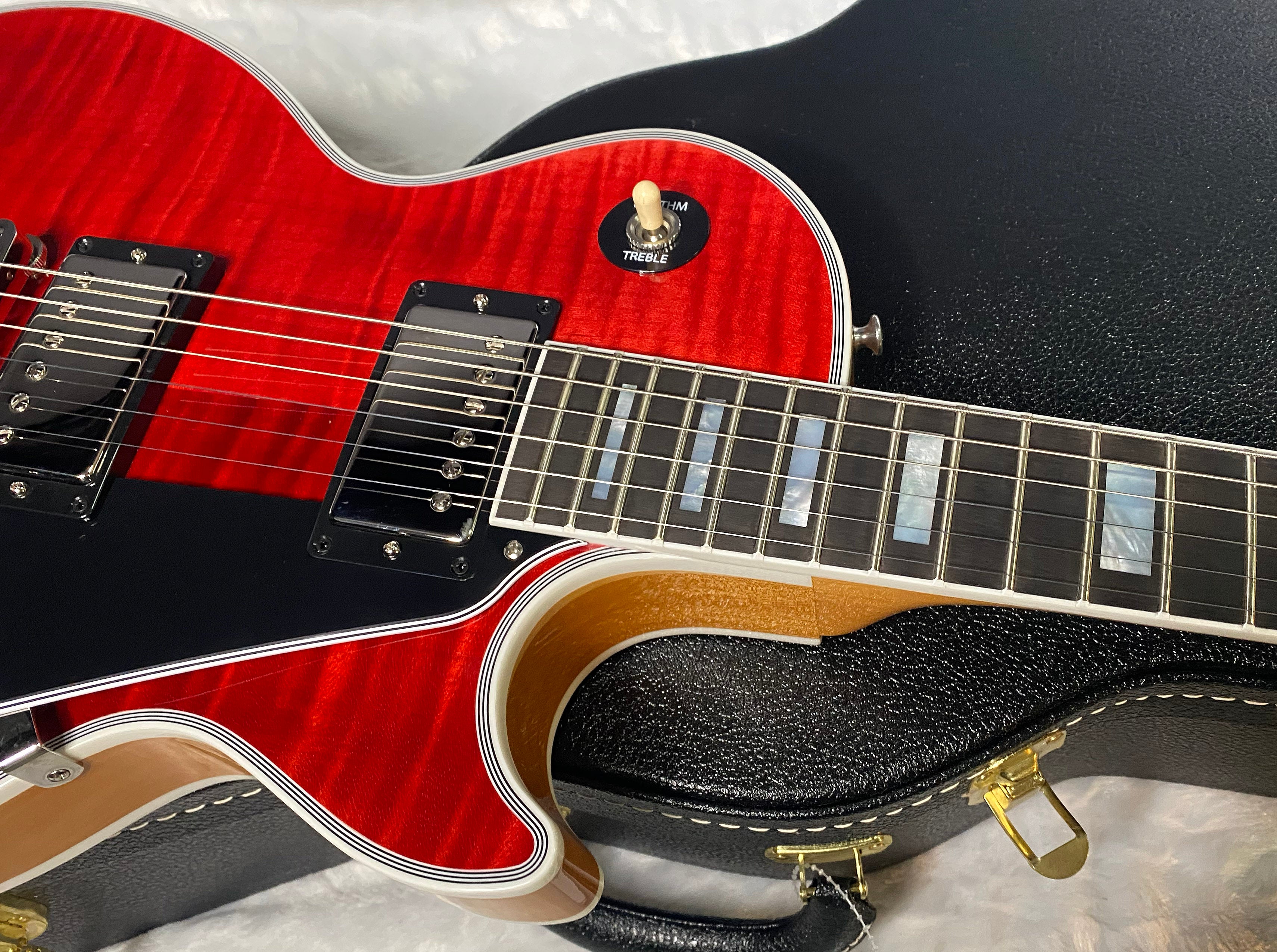 NEW! Gibson Dealer Select Custom Shop Les Paul Custom AAA Figured Flame Top - Transparent Red / Natural Back - Authorized Dealer - WOW! 8.65 lbs - G06631