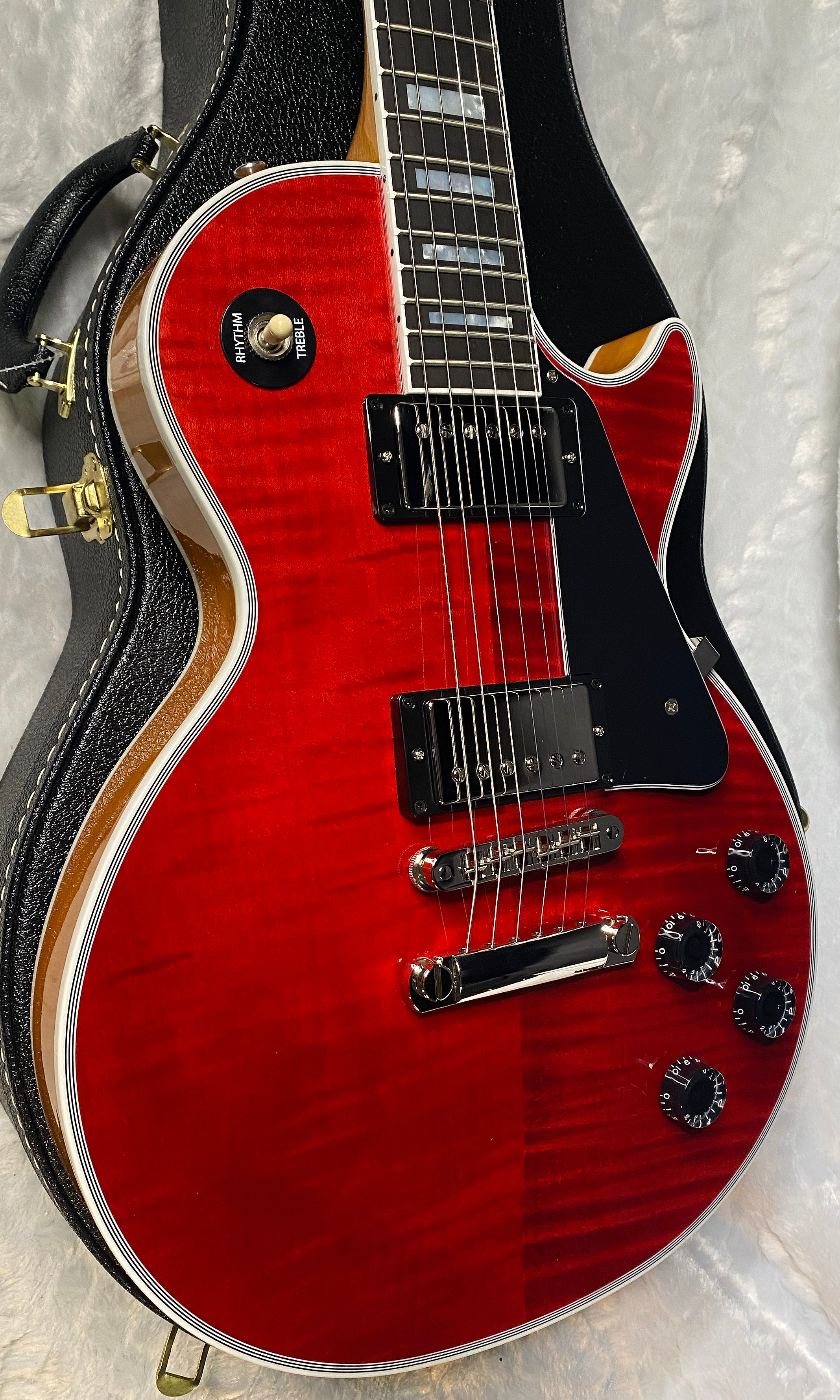 NEW! Gibson Dealer Select Custom Shop Les Paul Custom AAA Figured Flame Top - Transparent Red / Natural Back - Authorized Dealer - WOW! 8.65 lbs - G06631