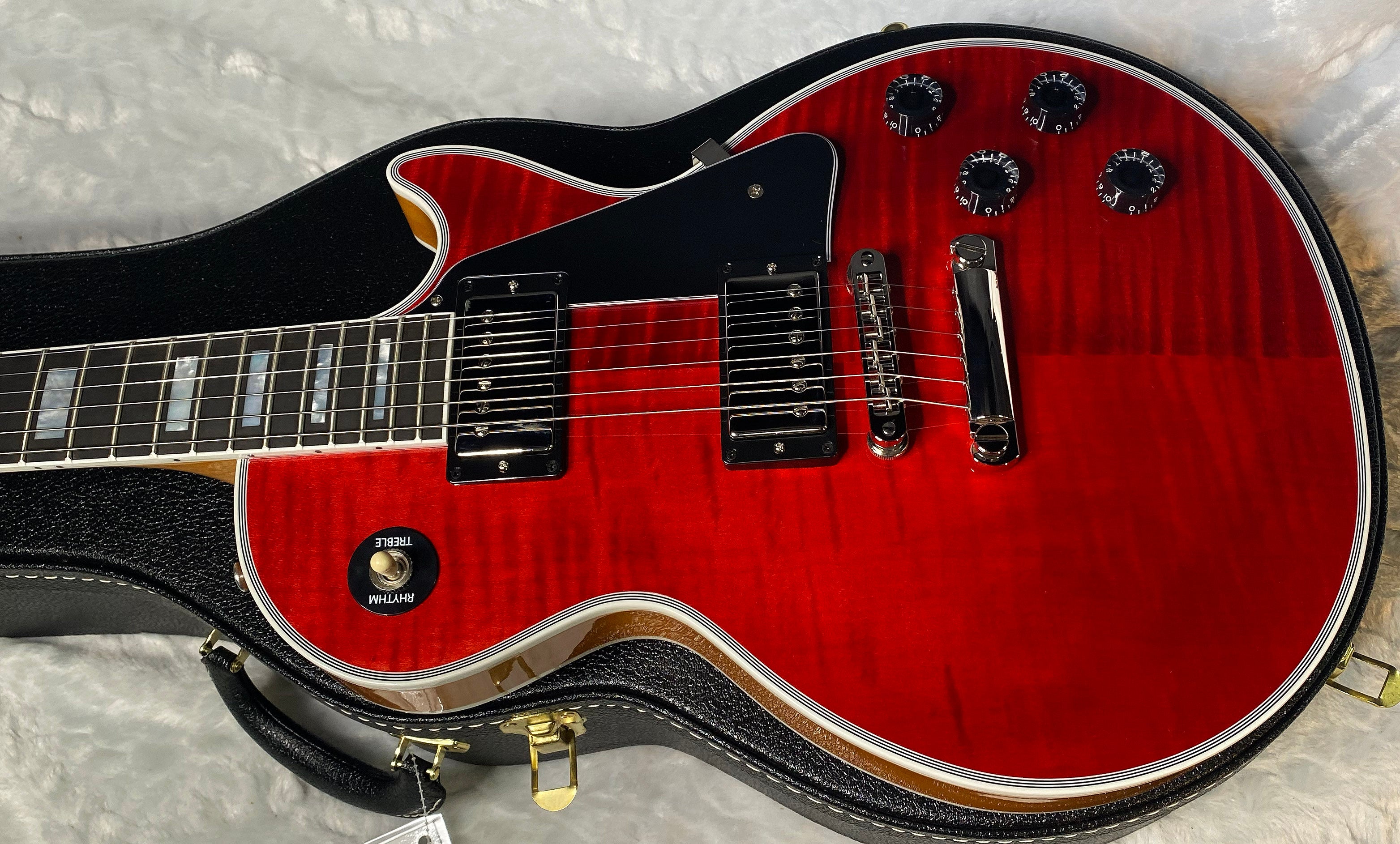 NEW! Gibson Dealer Select Custom Shop Les Paul Custom AAA Figured Flame Top - Transparent Red / Natural Back - Authorized Dealer - WOW! 8.65 lbs - G06631