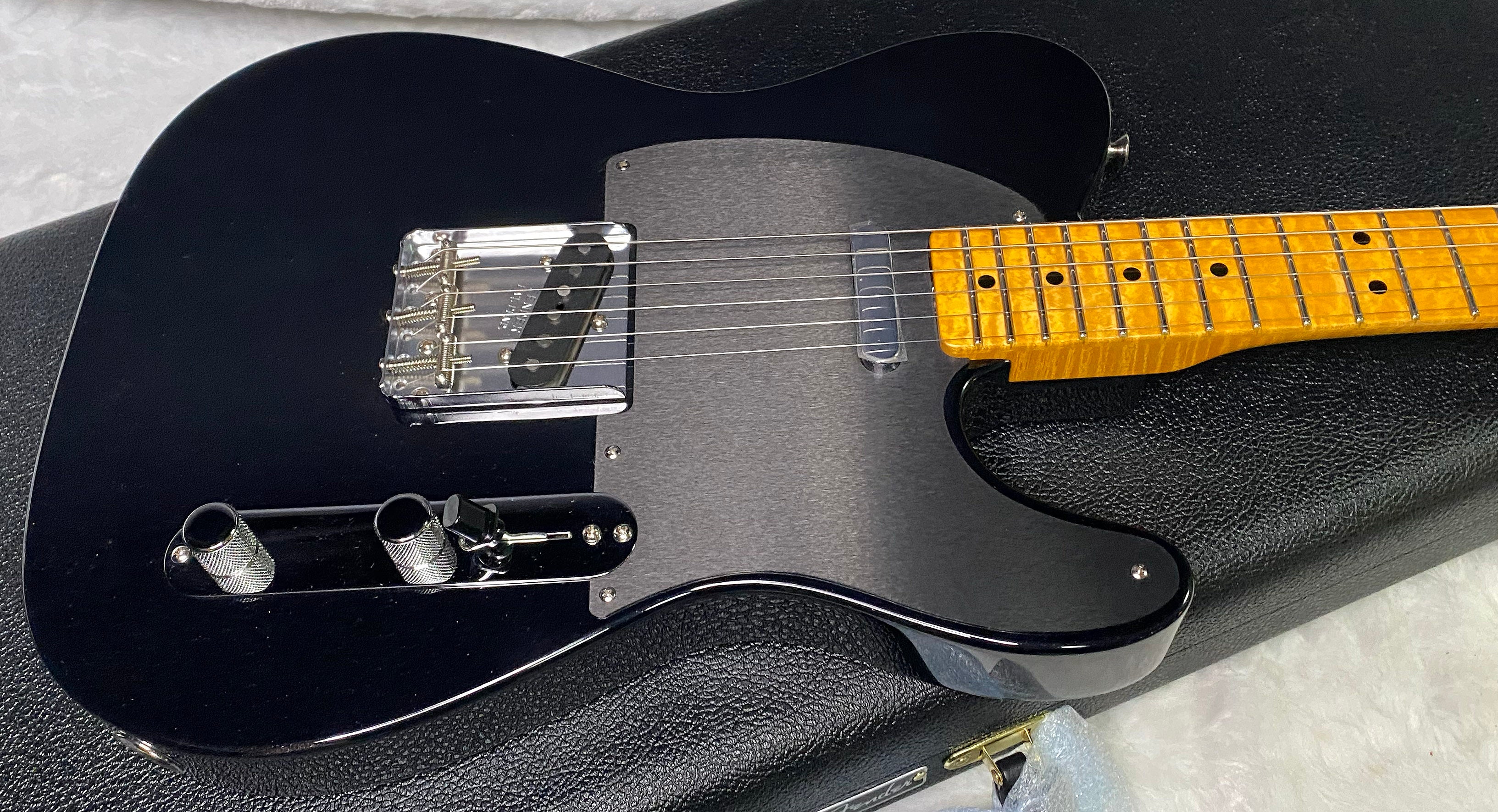 NEW! Fender Custom Shop Flamethrower Telecaster Custom - NOS - Modern Specs - Texas Special Pick-Ups - AAAA Flamed Neck - Black Sparkle - Authorized Dealer - 7.5lbs - G07234