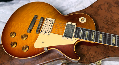 NEW! Gibson Custom Limited Edition 1959 Les Paul Standard Reissue - Birdseye Maple Top - Peach Tea Burst - Light Aged - BOTB Pg 151 - Authorized Dealer - 8.8 lbs - G08025