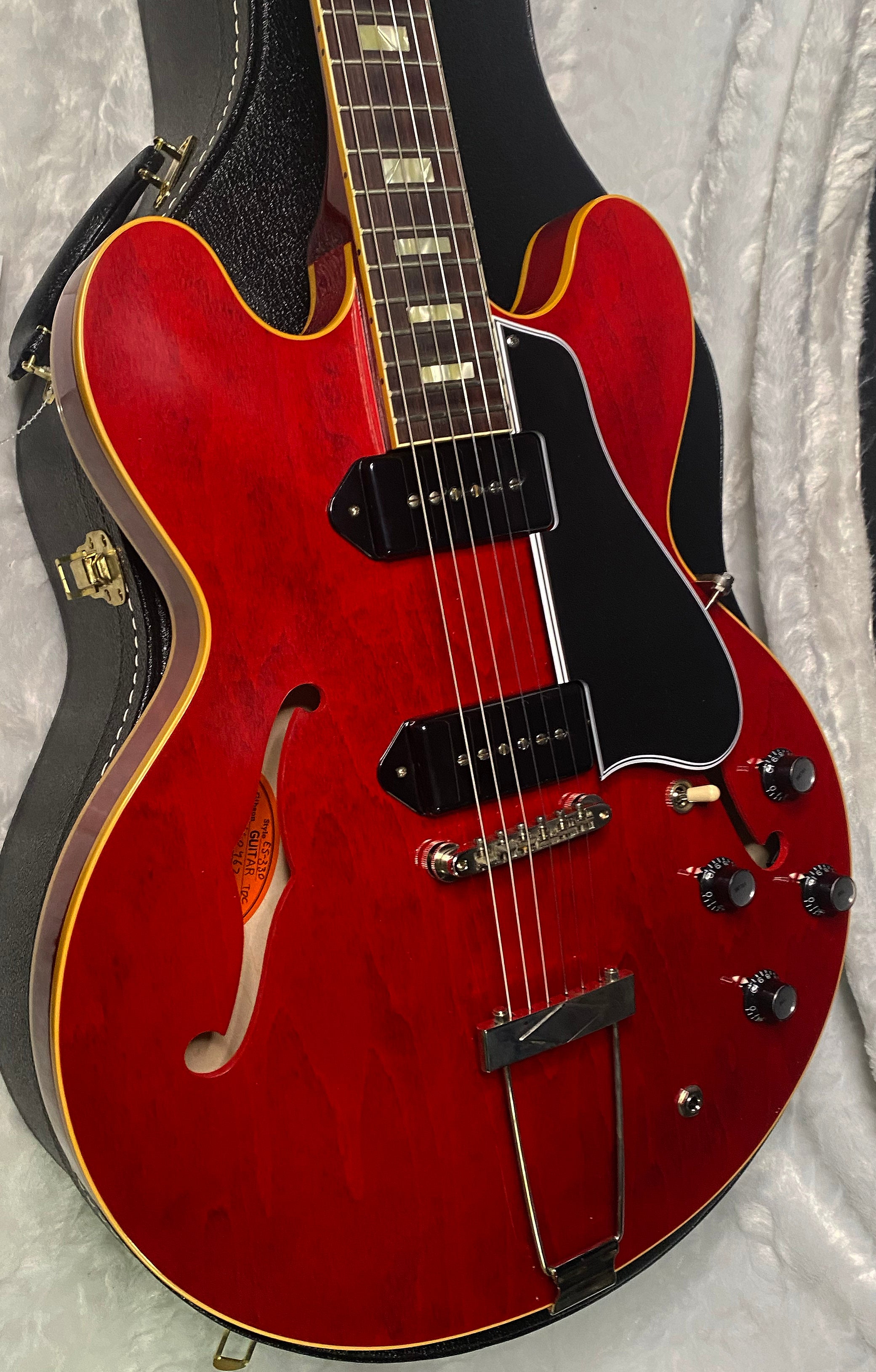 NEW! Gibson Custom Shop 1962 ES-330 Reissue Electric Guitar - '60s Cherry VOS - Authorized Dealer - Only 6.1lbs - In-Stock! G07237