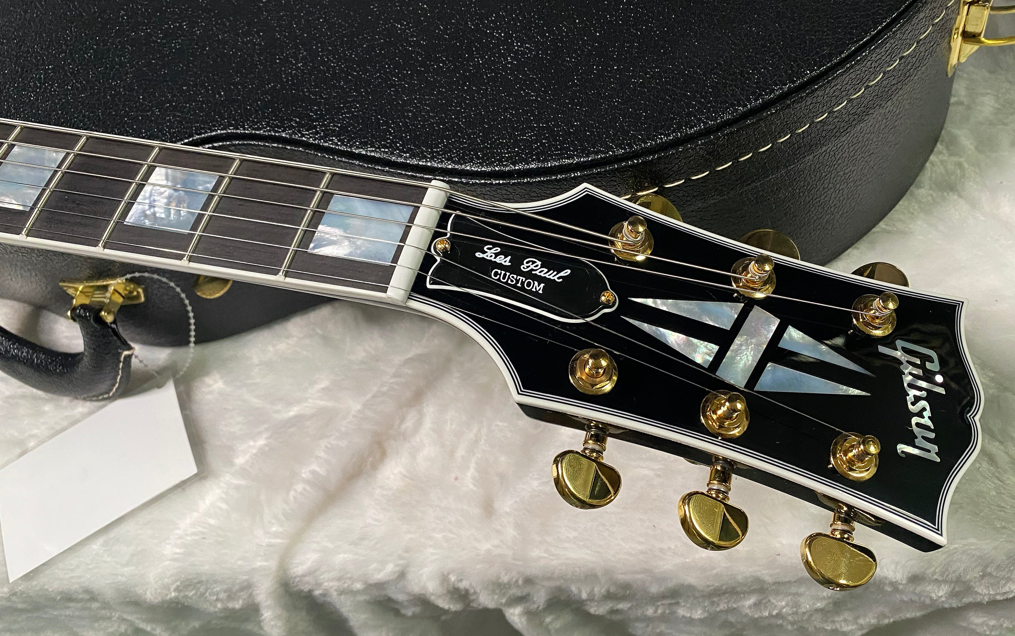 NEW! Gibson Custom Les Paul Custom Long Scale Electric Guitar - Ebony - Authorized Dealer - 10.6 lbs WOW - G07238