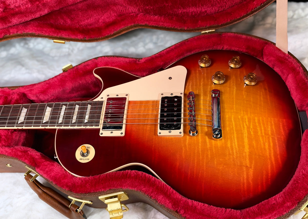 NEW ! Gibson Les Paul Standard '50s - AAA Flame - Factory Sunburst (custom shop finish) - Bizarre Guitar Limited Edition - 9.6 lbs - Authorized Dealer - G07936