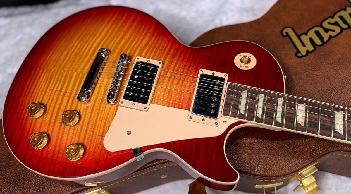 NEW ! Gibson Les Paul Standard '50s - AAA Flame - Factory Sunburst (custom shop finish) - Bizarre Guitar Limited Edition - 8.8 lbs - Authorized Dealer - G07930