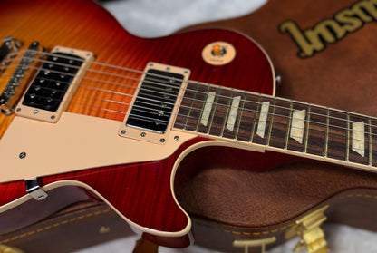 NEW ! Gibson Les Paul Standard '50s - AAA Flame - Factory Sunburst (custom shop finish) - Bizarre Guitar Limited Edition - 8.8 lbs - Authorized Dealer - G07930