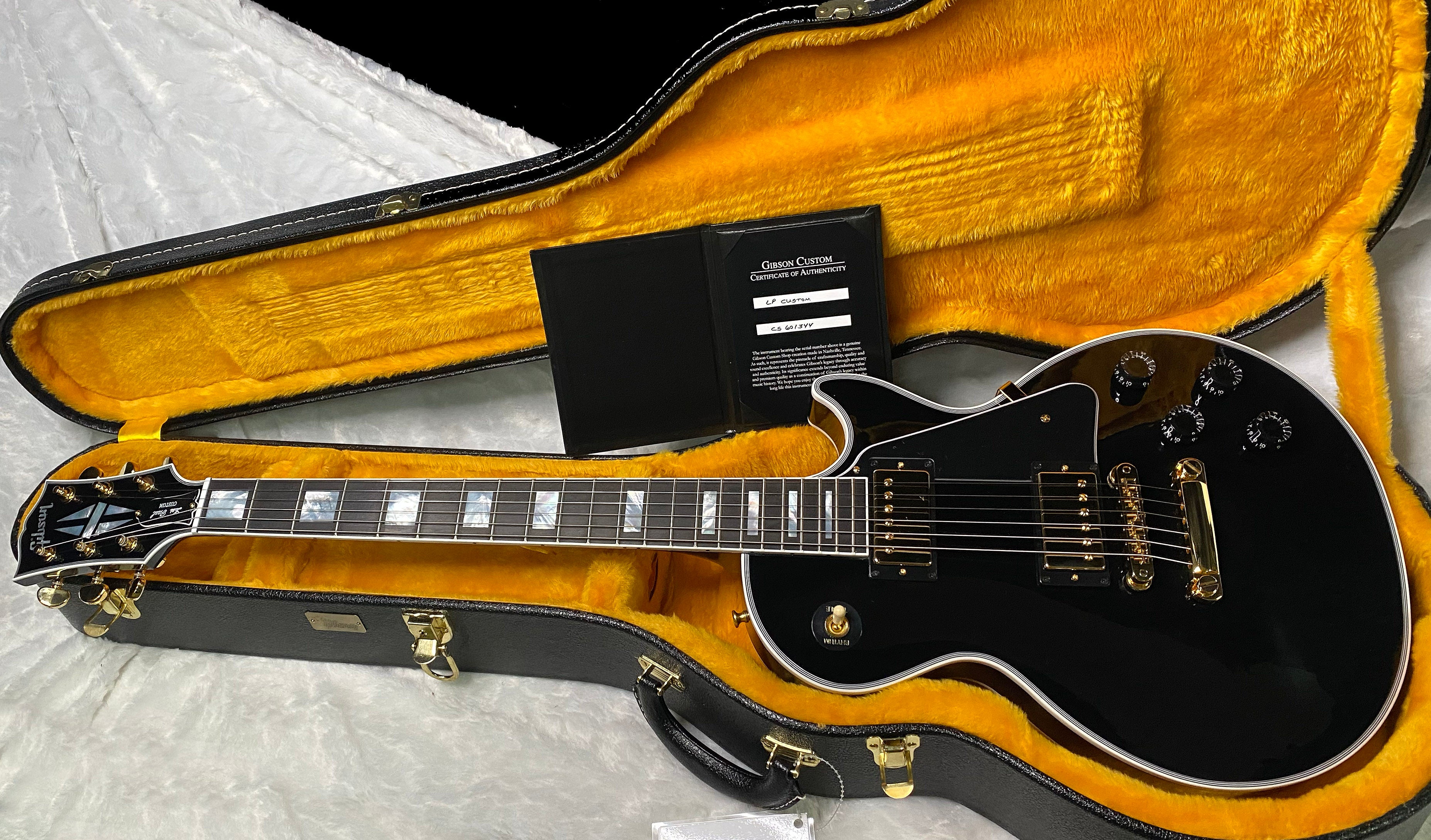 NEW! Gibson Custom Les Paul Custom Long Scale Electric Guitar - Ebony - Authorized Dealer - 10.6 lbs WOW - G07238