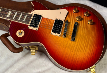 NEW ! Gibson Les Paul Standard '50s - AAA Flame - Factory Sunburst (custom shop finish) - Bizarre Guitar Limited Edition - 8.8 lbs - Authorized Dealer - G07930