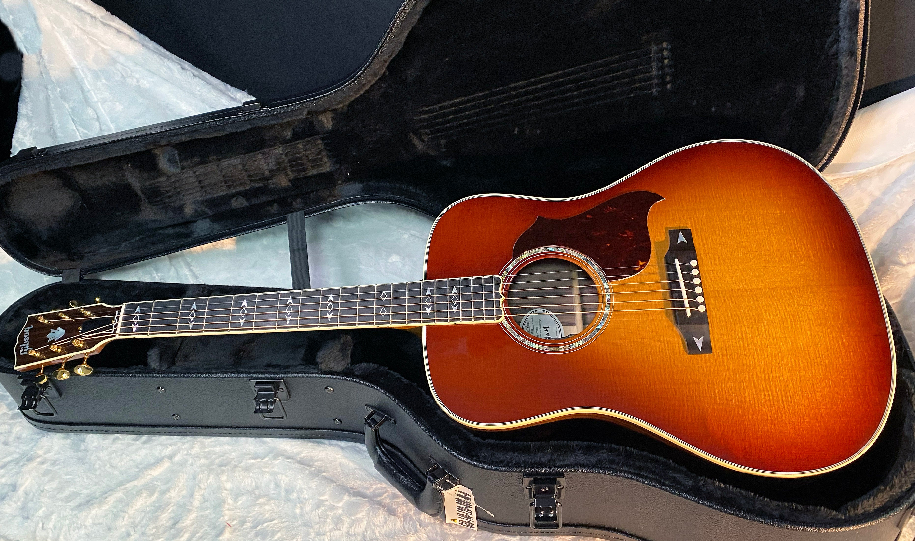 NEW! Gibson Acoustic Songwriter Recording Artist - Acoustic-Electric Guitar - 4.65lbs - Rosewood Burst - Authorized Dealer - G06634