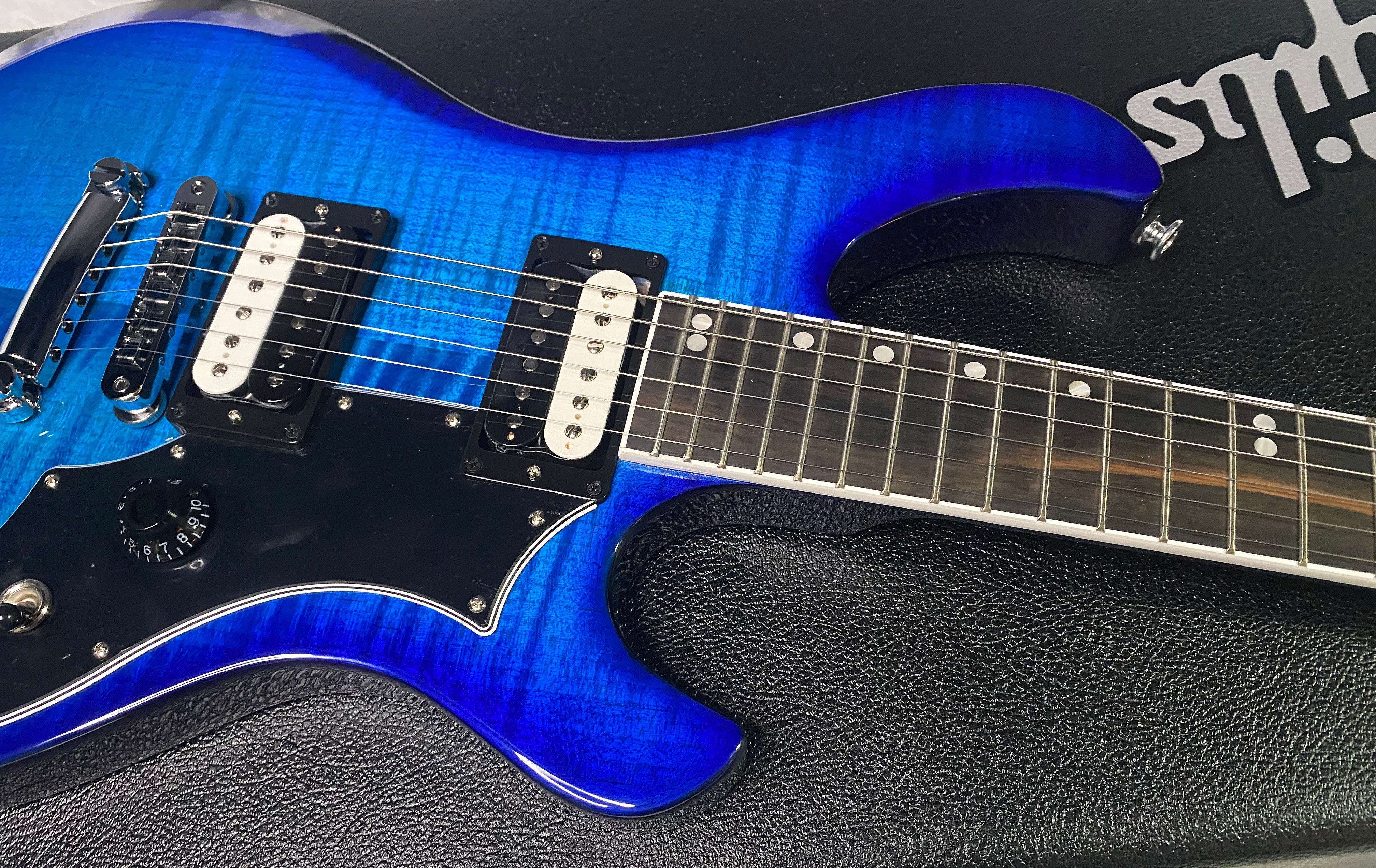 NEW! Gibson Victory Figured Top Electric Guitar - Cobalt Burst - Authorized Dealer - 7.1lbs - G07251
