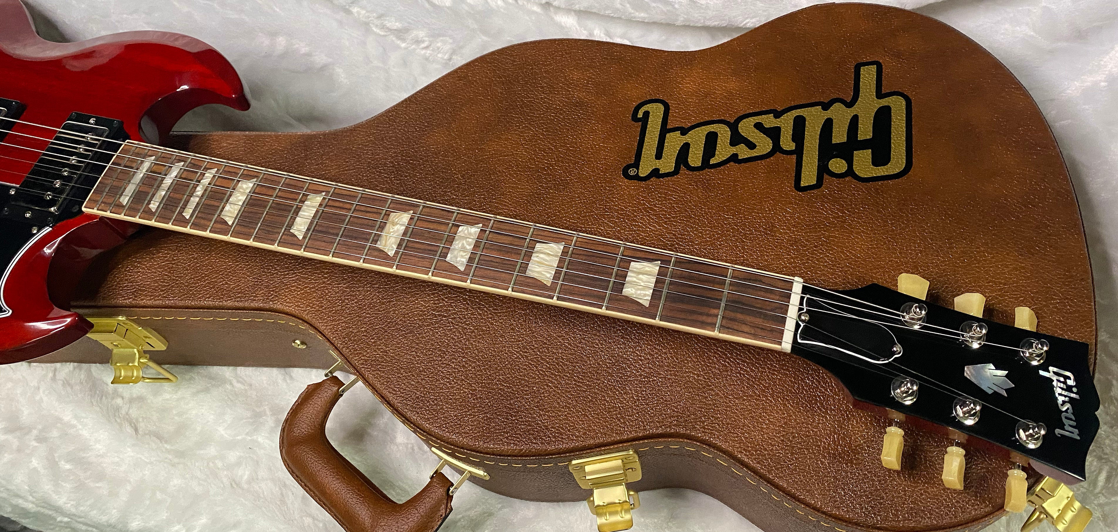 NEW! Gibson SG Standard '61 Maestro Vibrola Vintage Cherry - 7.5 lbs - Authorized Dealer! G07247