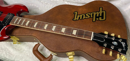 NEW! Gibson SG Standard '61 Maestro Vibrola Vintage Cherry - 7.5 lbs - Authorized Dealer! G07247
