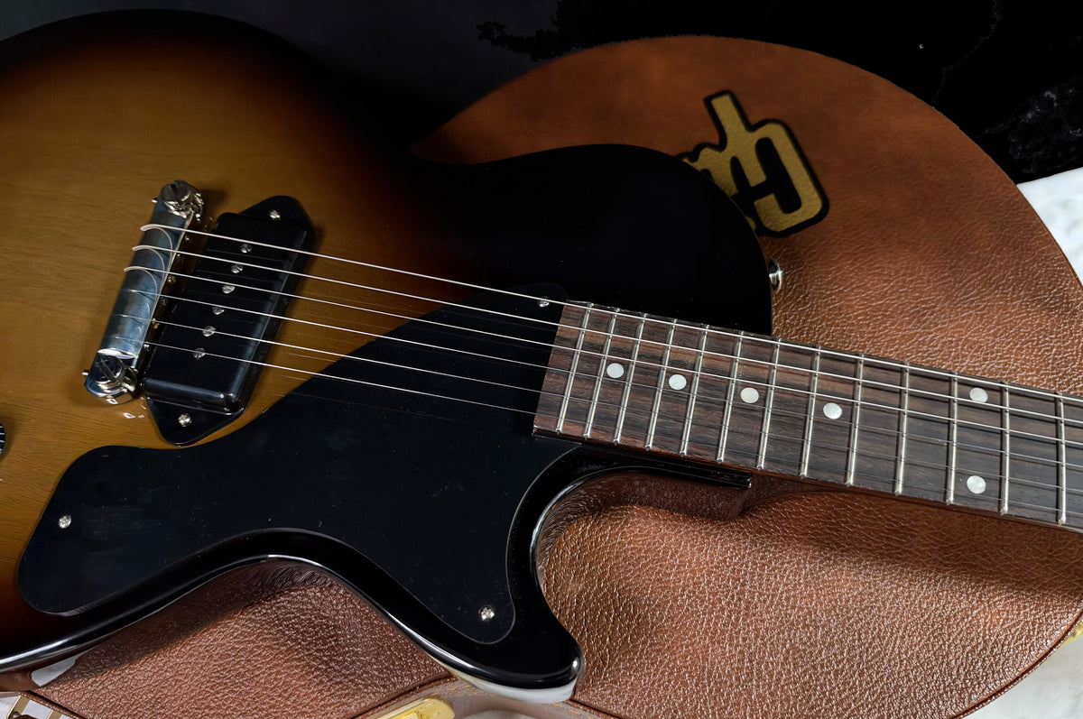NEW ! Gibson Les Paul Junior - Vintage Sunburst - Authorized Dealer - ONLY 6.6 lbs!!! - G07968