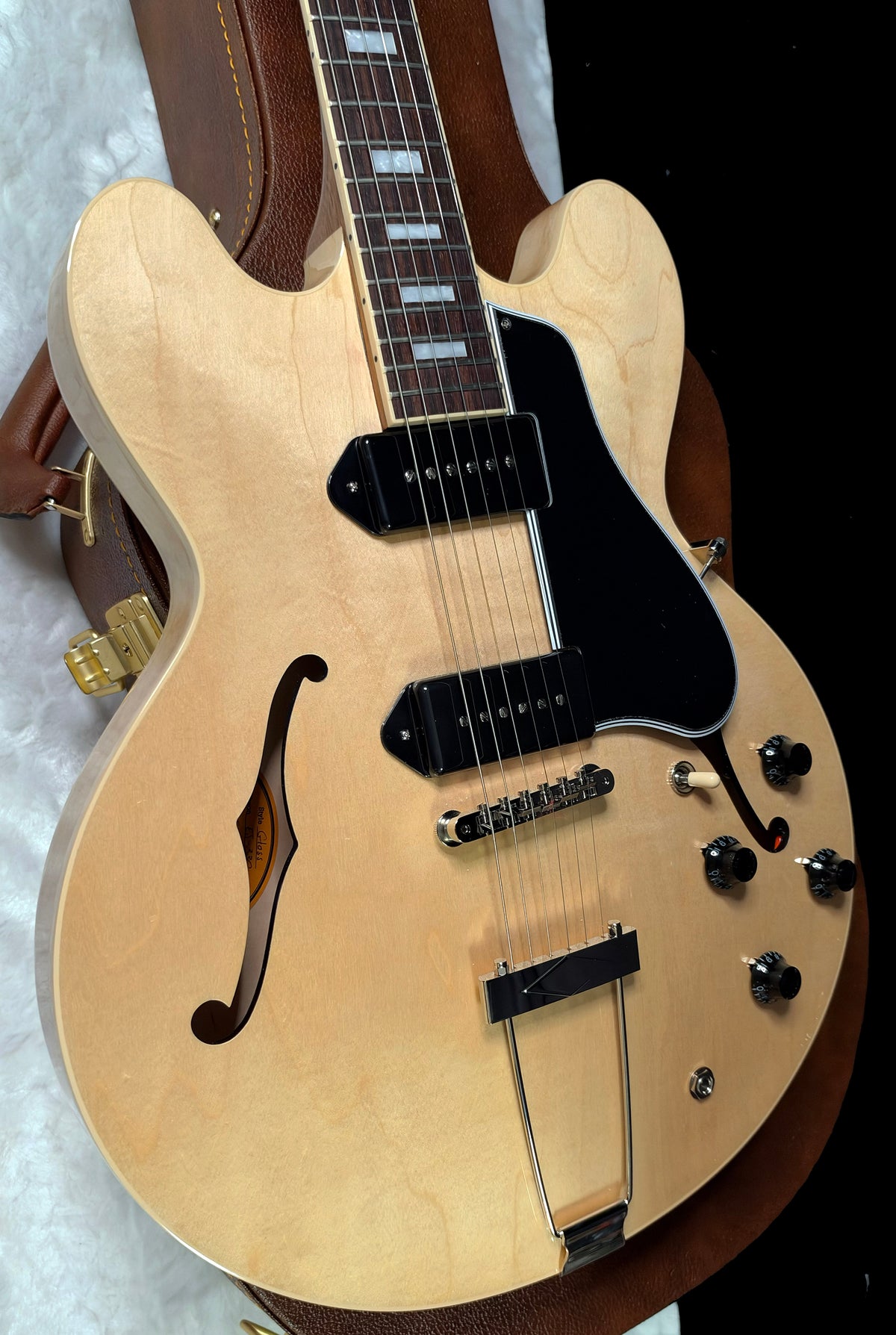NEW! ! Gibson ES-330 Hollowbody Electric Guitar - Antique Natural - Authorized Dealer - Only 6.4 lbs! G07986