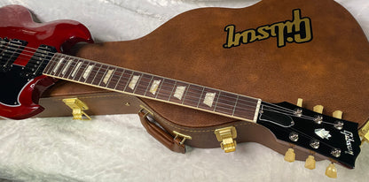 NEW! Gibson SG Standard '61 Maestro Vibrola Vintage Cherry - 7.45 lbs - Authorized Dealer! G07242