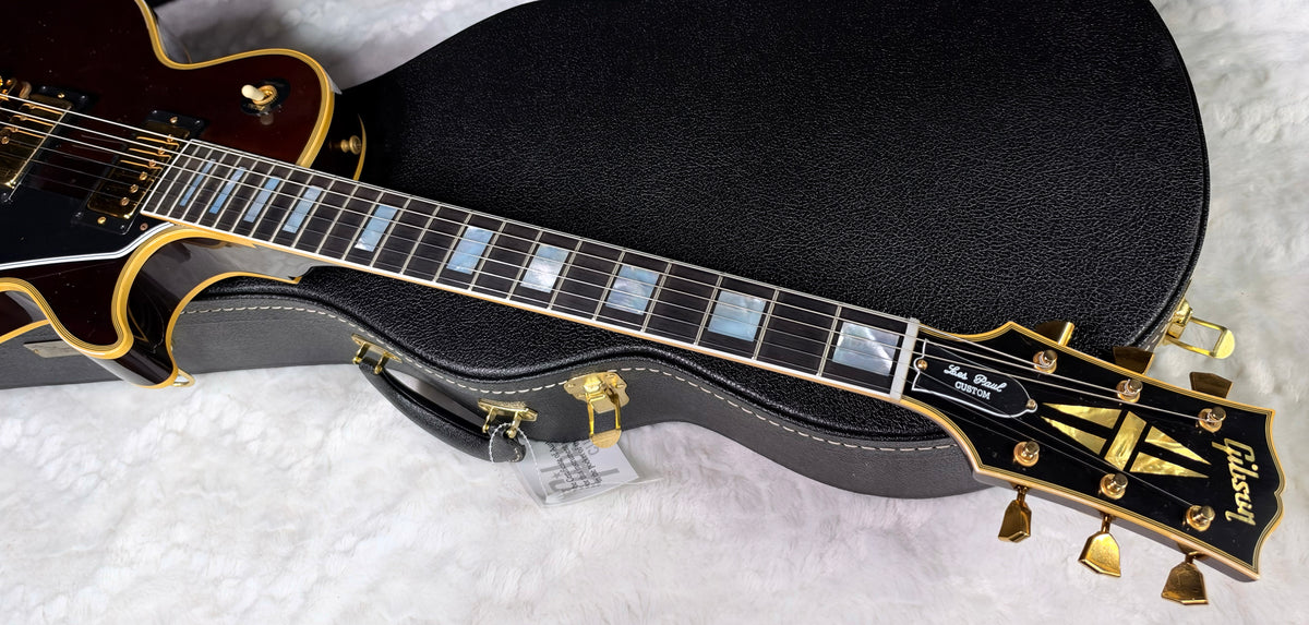 NEW! Gibson Custom Shop Murphy Lab '68 Les Paul Custom Reissue - Light Aged Walnut Finish - Authorized Dealer - Only 9.4 lbs - G08023