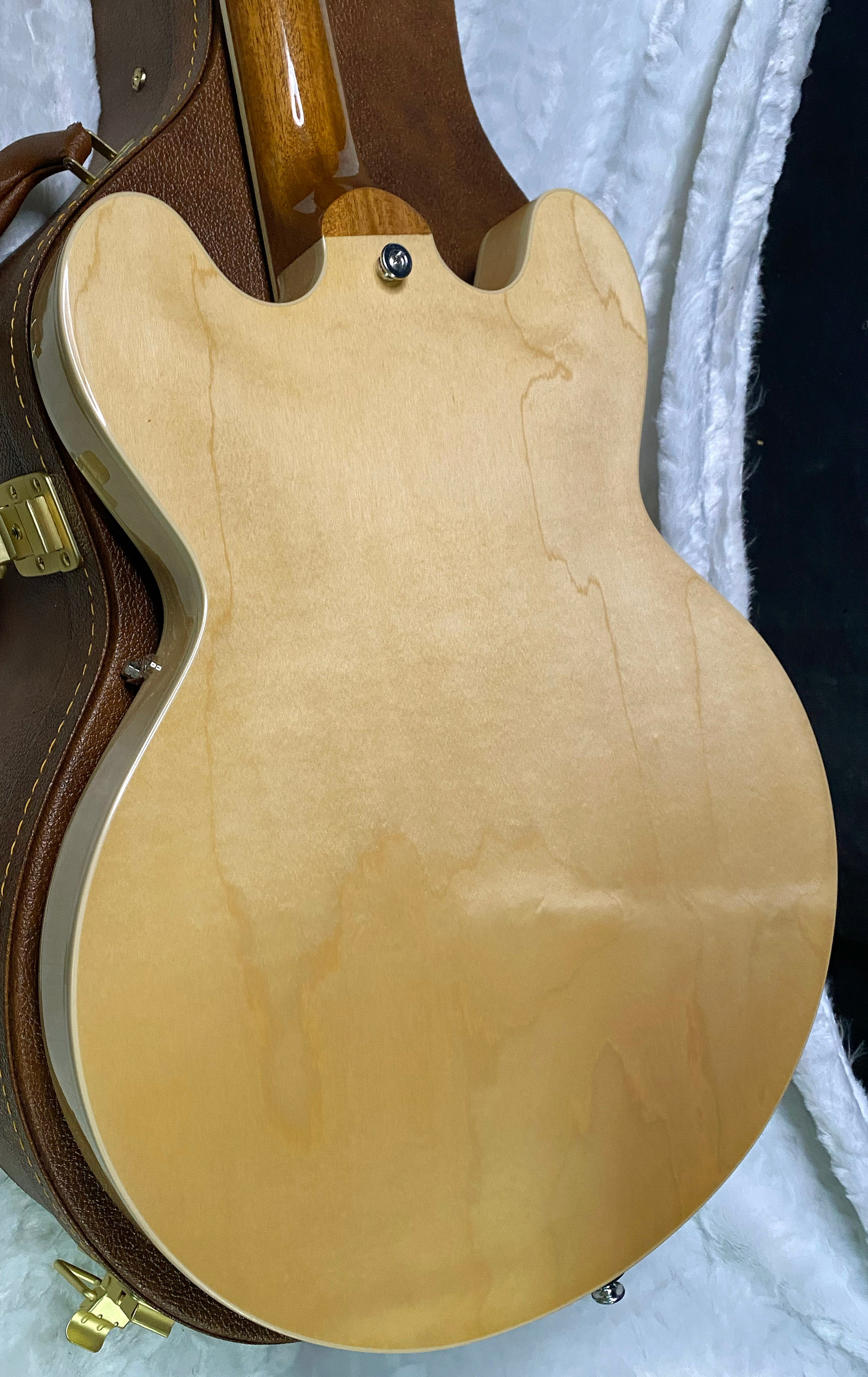 NEW! ! Gibson ES-330 Hollowbody Electric Guitar - Antique Natural - Authorized Dealer - Only 6.35 lbs! G07263