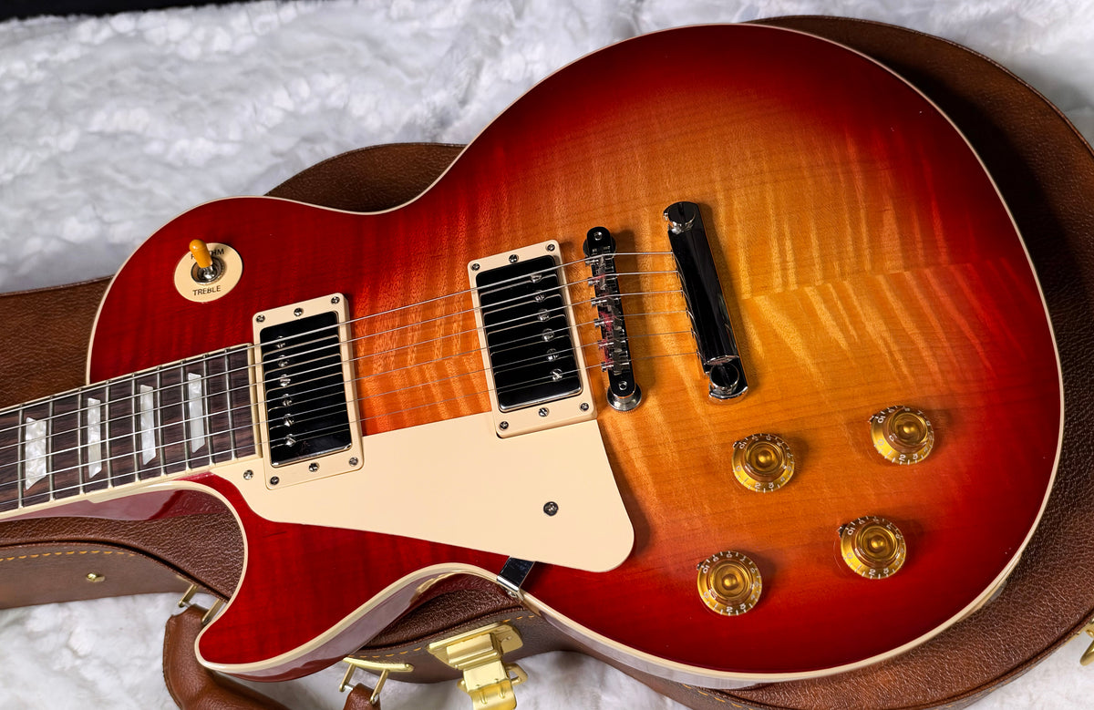 NEW ! Gibson Les Paul Standard '50s Left Handed - Sunburst - Killer Wide Flame Top! - WOW! - Authorized Dealer - Only 8.5 lbs - G08053