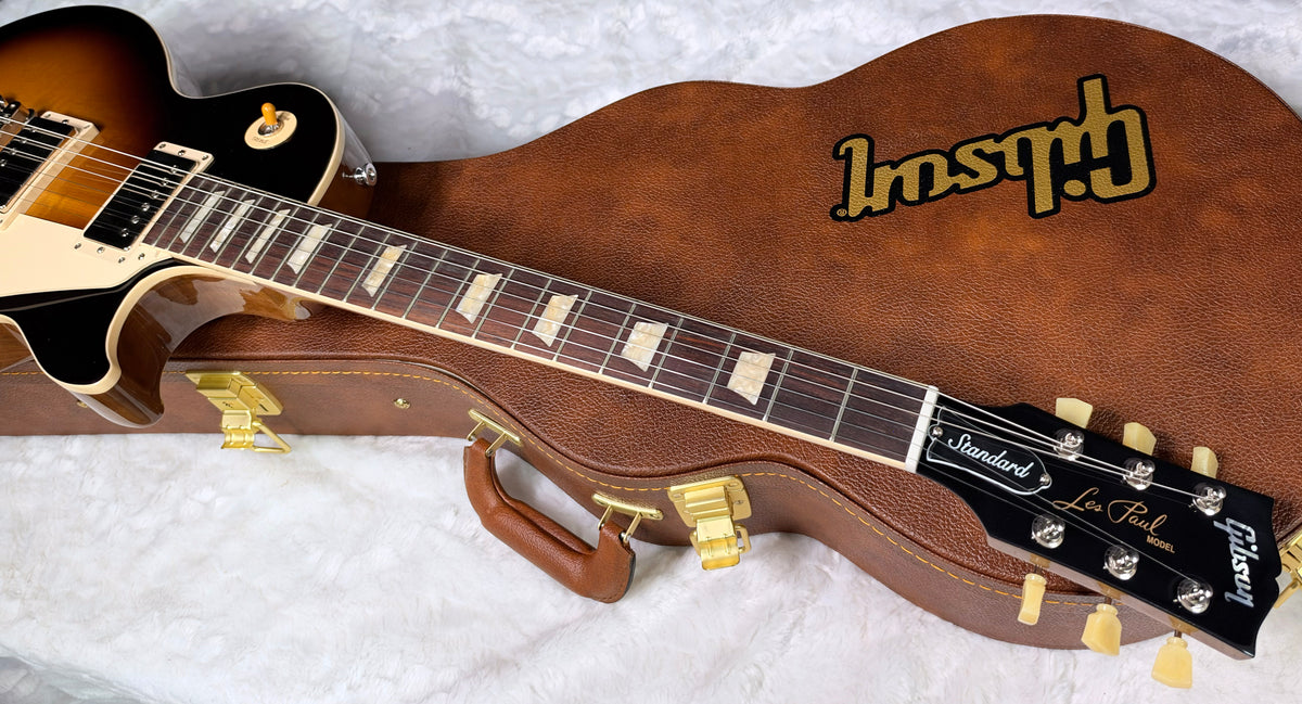 NEW! ! Gibson Les Paul 50's Standard - Tobacco Sunburst - Beautiful Curly Flame Maple Top - Authorized Dealer - 9.2 lbs - G08052