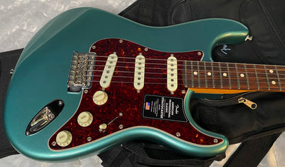 NEW ! Fender  American Professional Classic Stratocaster - Faded Sherwood Green Metallic - 7.5lbs - Authorized Dealer - G05772