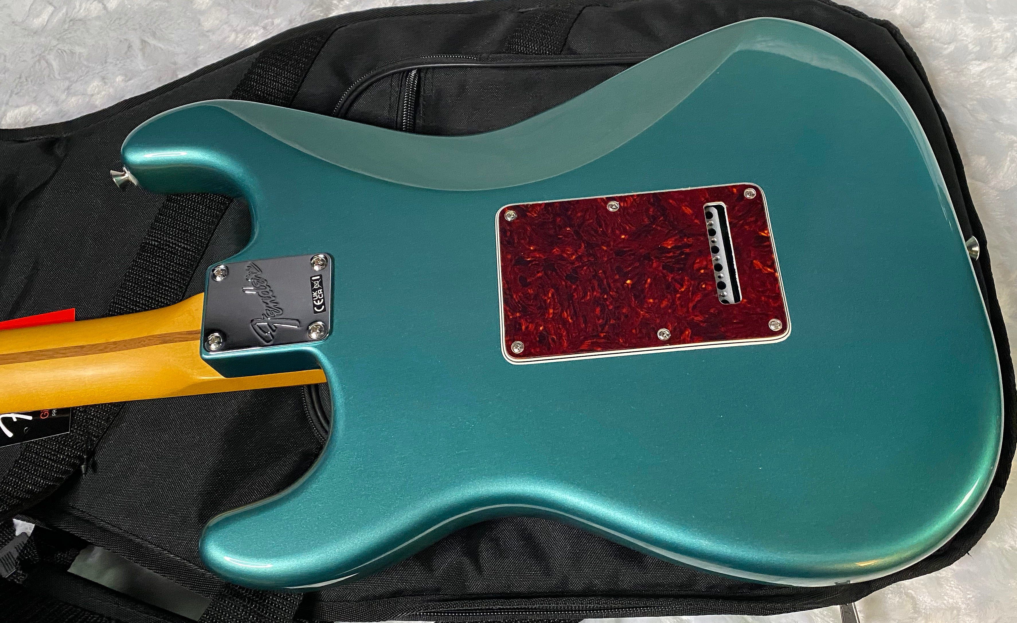 NEW ! Fender  American Professional Classic Stratocaster - Faded Sherwood Green Metallic - 7.5lbs - Authorized Dealer - G05772