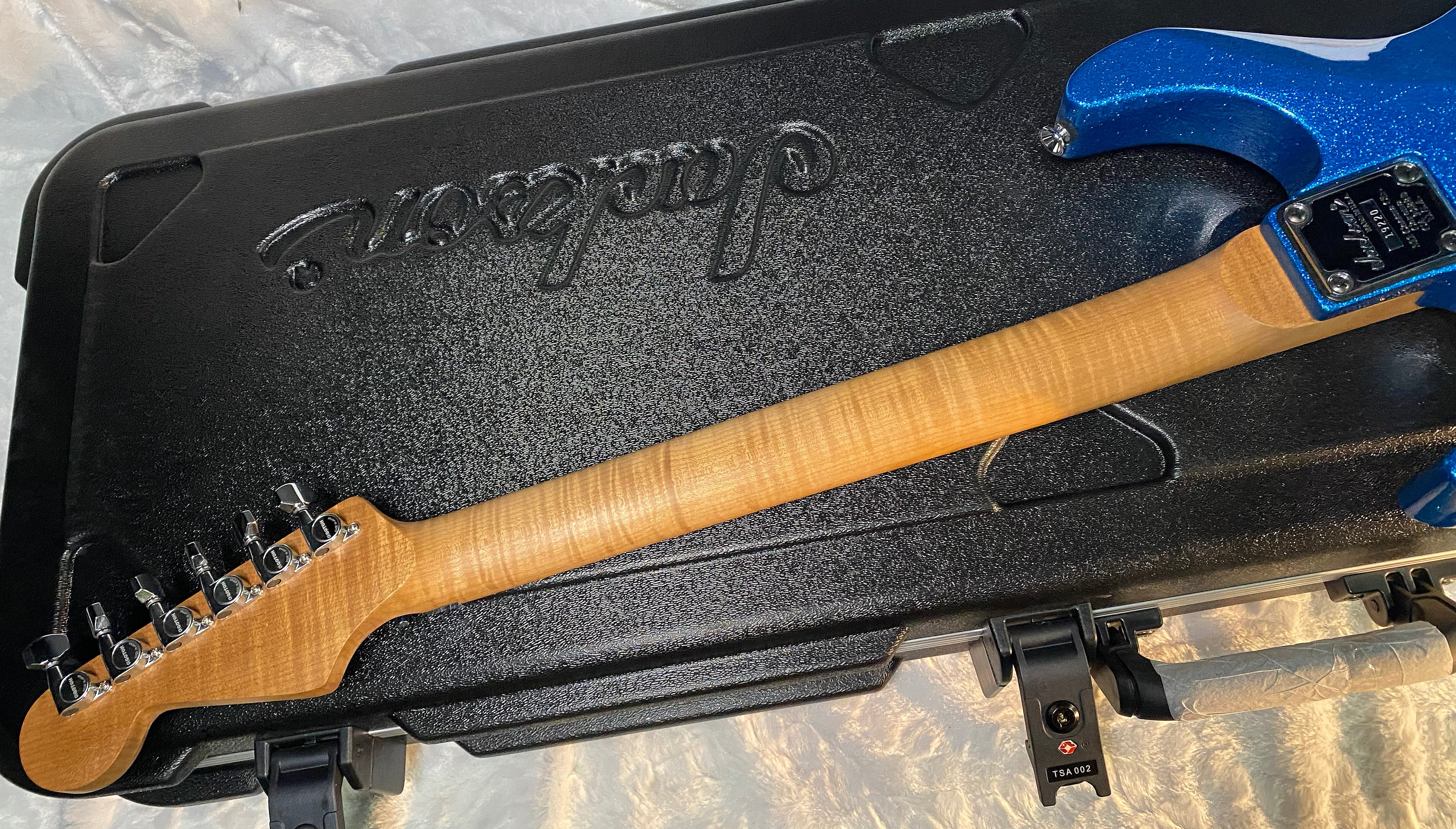 NEW ! Jackson Custom Shop Dinky HSH - Roasted Maple Neck & Fretboard - DK - Blue Sparkle - Authorized Dealer - 8.3 lbs - G06649