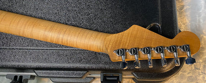 NEW ! Jackson Custom Shop Dinky HSH - Roasted Maple Neck & Fretboard - DK - Blue Sparkle - Authorized Dealer - 8.3 lbs - G06649