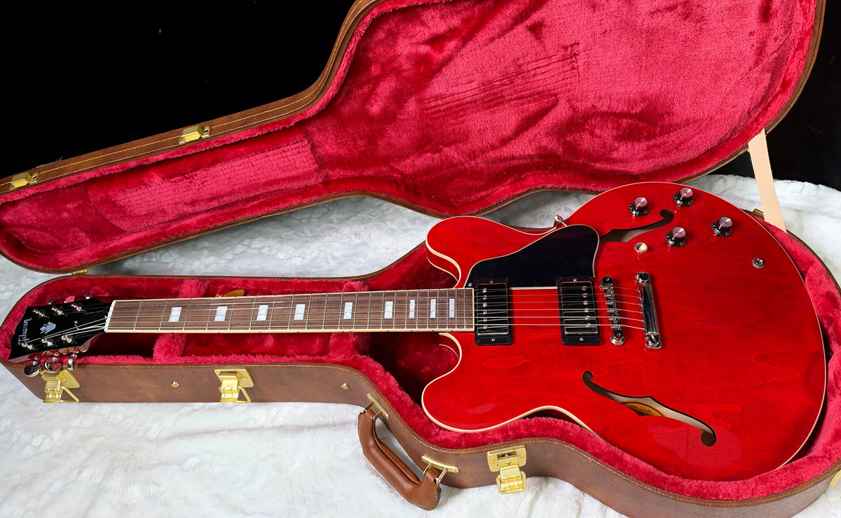NEW ! Gibson ES-335 60s Semi-Hollowbody Electric Guitar - Sixties Cherry - Authorized Dealer - 8.65 lbs - G07927
